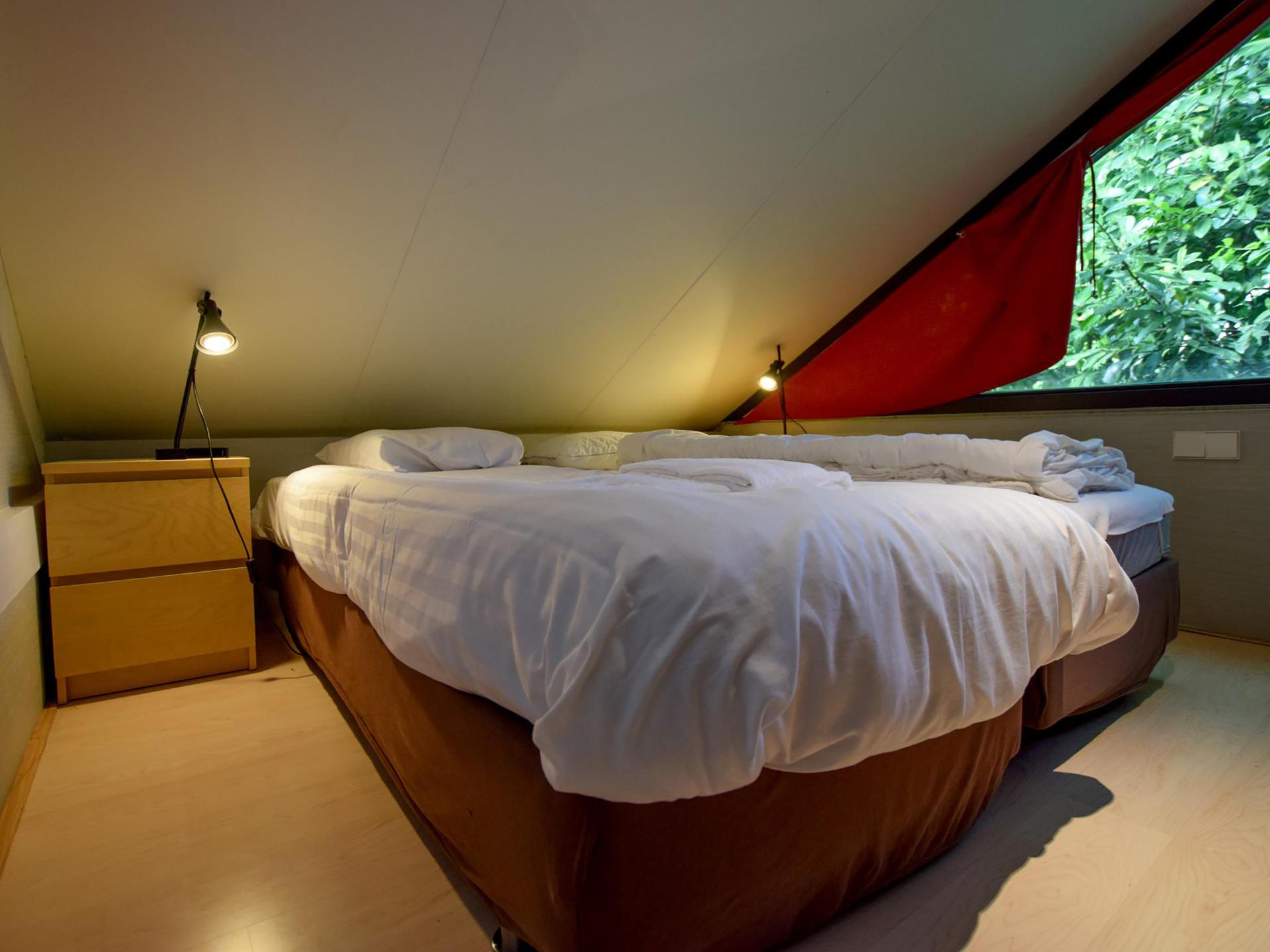 Luxe groepsaccommodatie met sauna in het bos van Haaren, 16 personen - foto 19