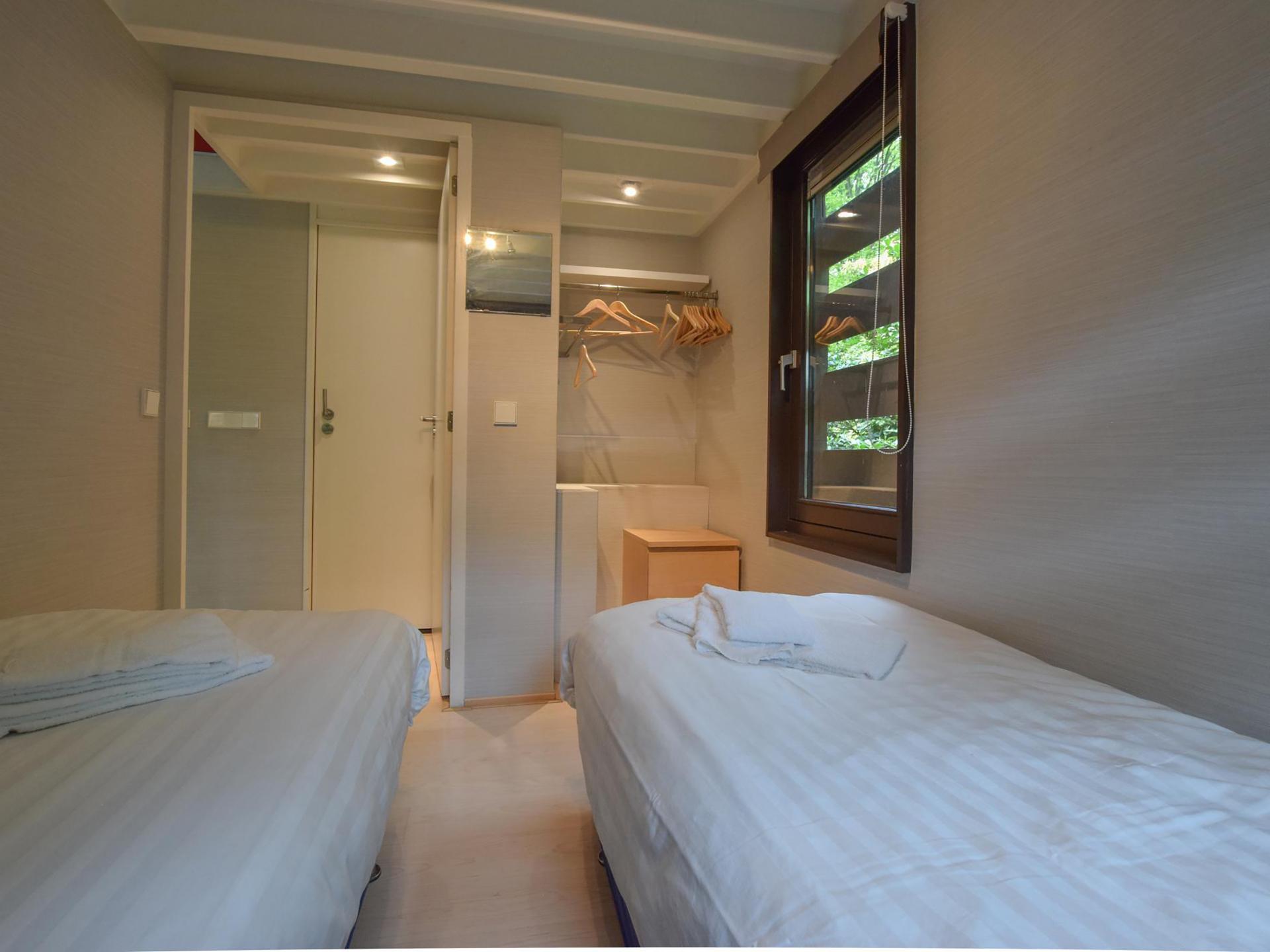 Luxe groepsaccommodatie met sauna in het bos van Haaren, 16 personen - foto 21
