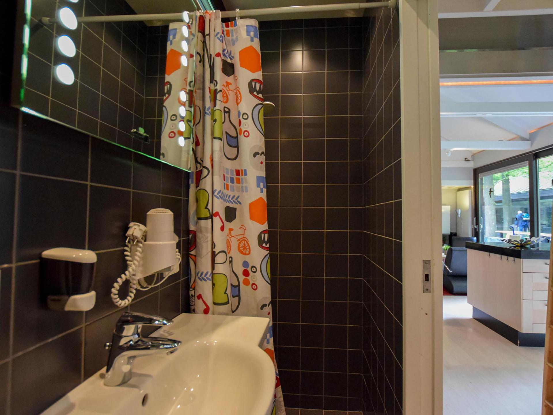 Luxe groepsaccommodatie met sauna in het bos van Haaren, 16 personen - foto 16