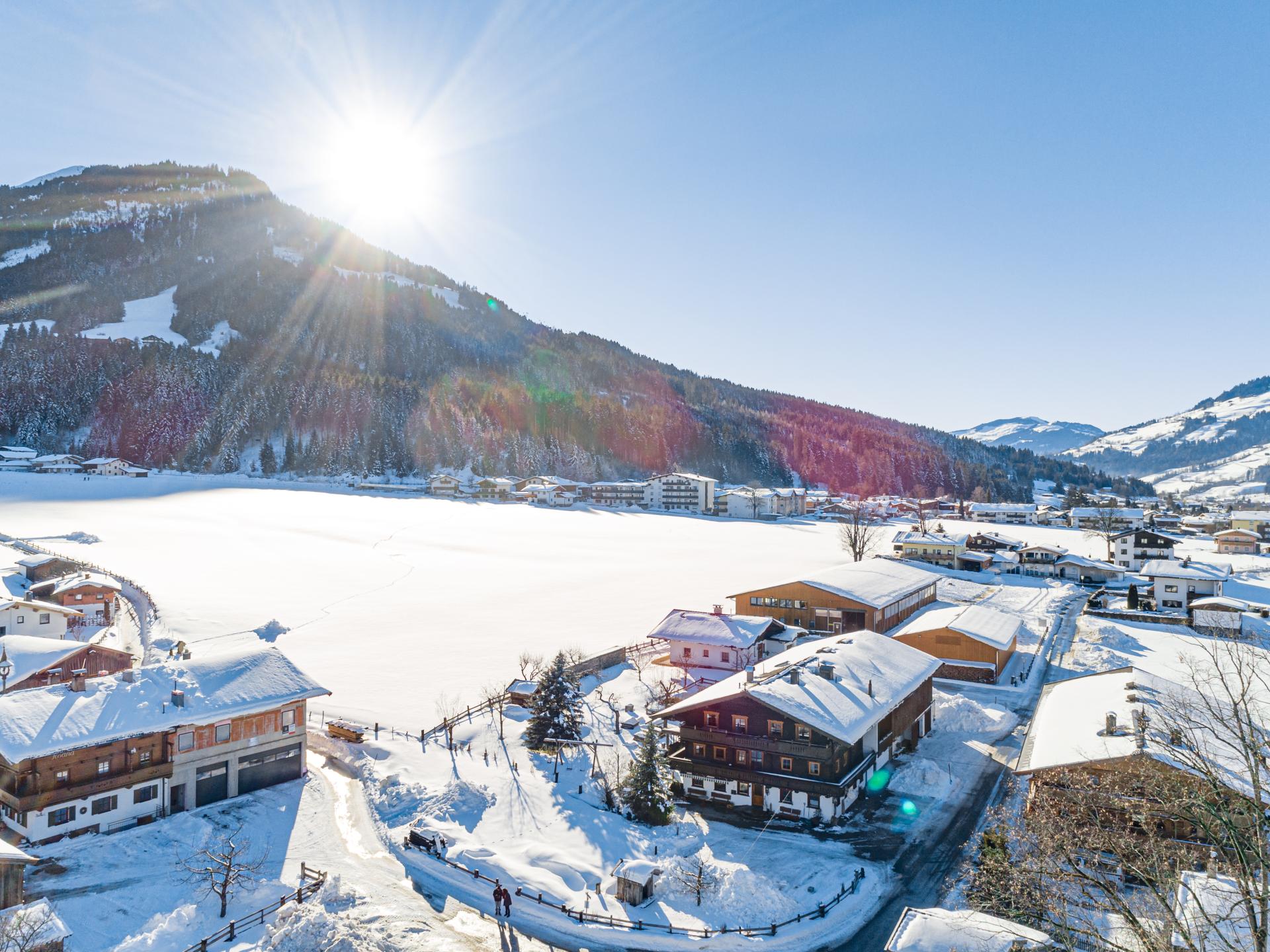 Authentiek appartement op Tiroler boerderij, vlakbij de piste in Brixen im Thale - foto 34