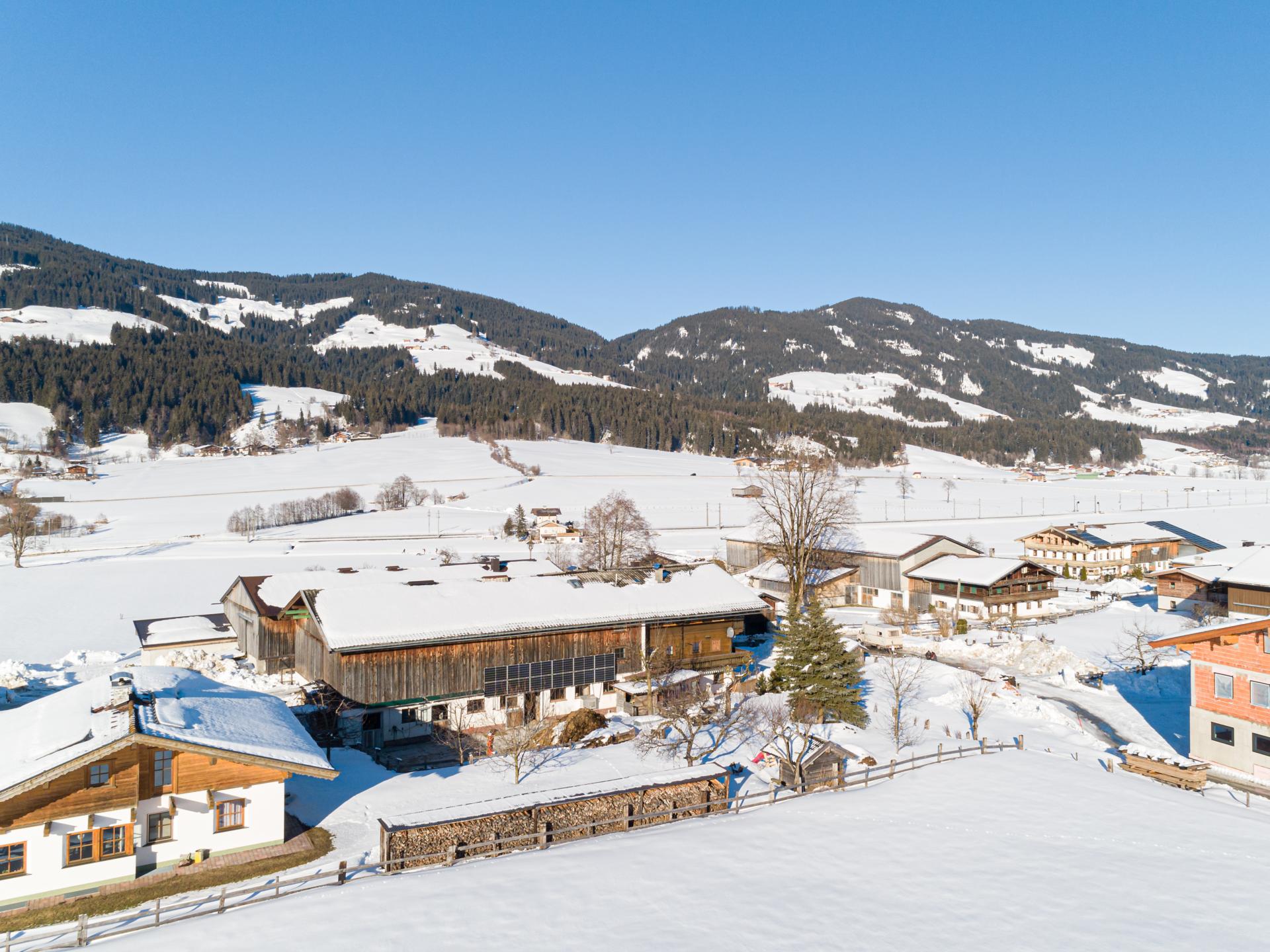 Authentiek appartement op Tiroler boerderij, vlakbij de piste in Brixen im Thale - foto 36