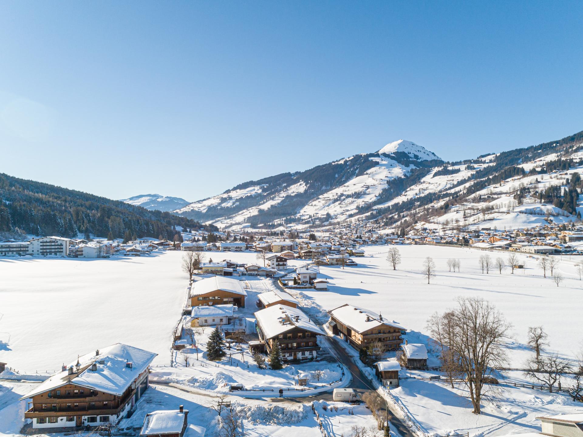 Authentiek appartement op Tiroler boerderij, vlakbij de piste in Brixen im Thale - foto 32