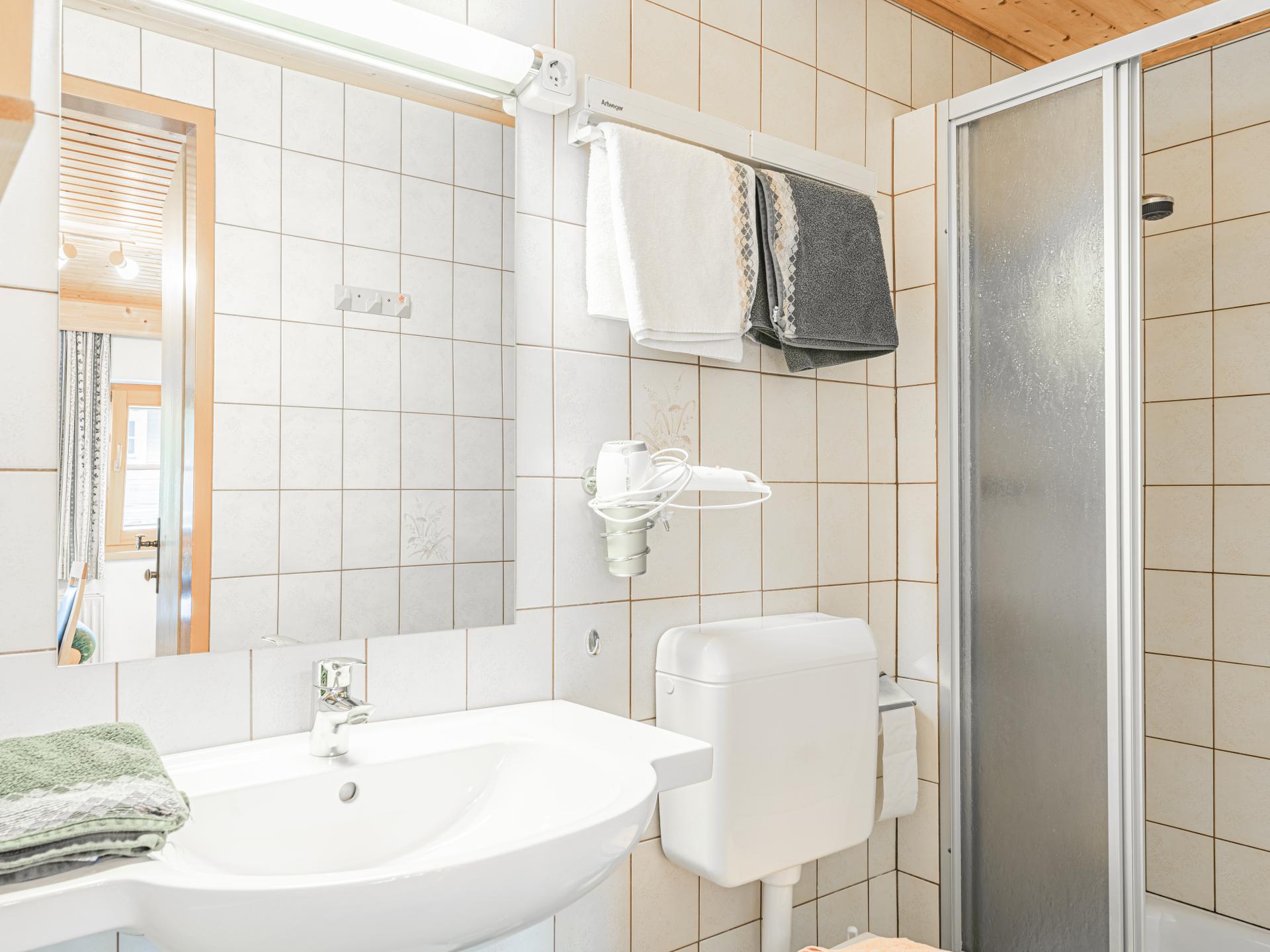 Authentiek appartement op Tiroler boerderij, vlakbij de piste in Brixen im Thale - foto 27