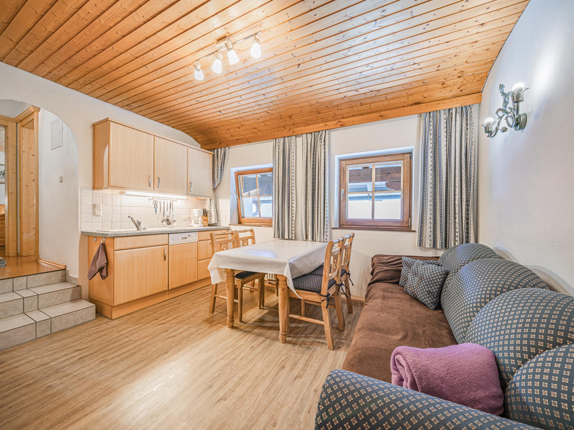 Ruim appartement voor 14 personen aan de piste in Brixen im Thale - foto 2