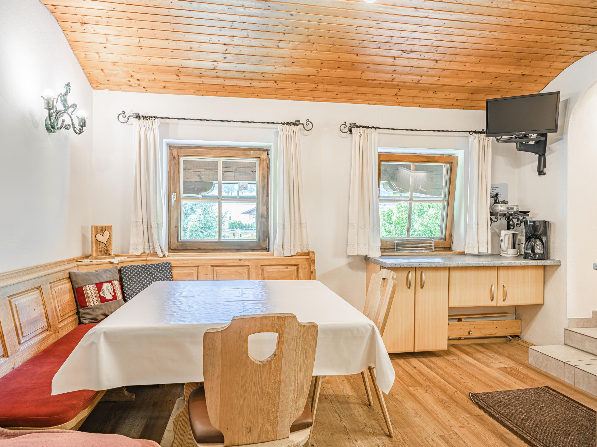 Ruim appartement voor 14 personen aan de piste in Brixen im Thale - foto 3
