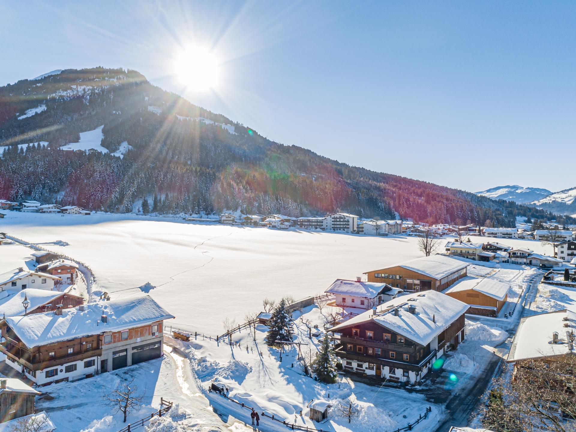 Ruim vakantiehuis voor 27 personen bij de piste in Brixen im Thale - foto 60