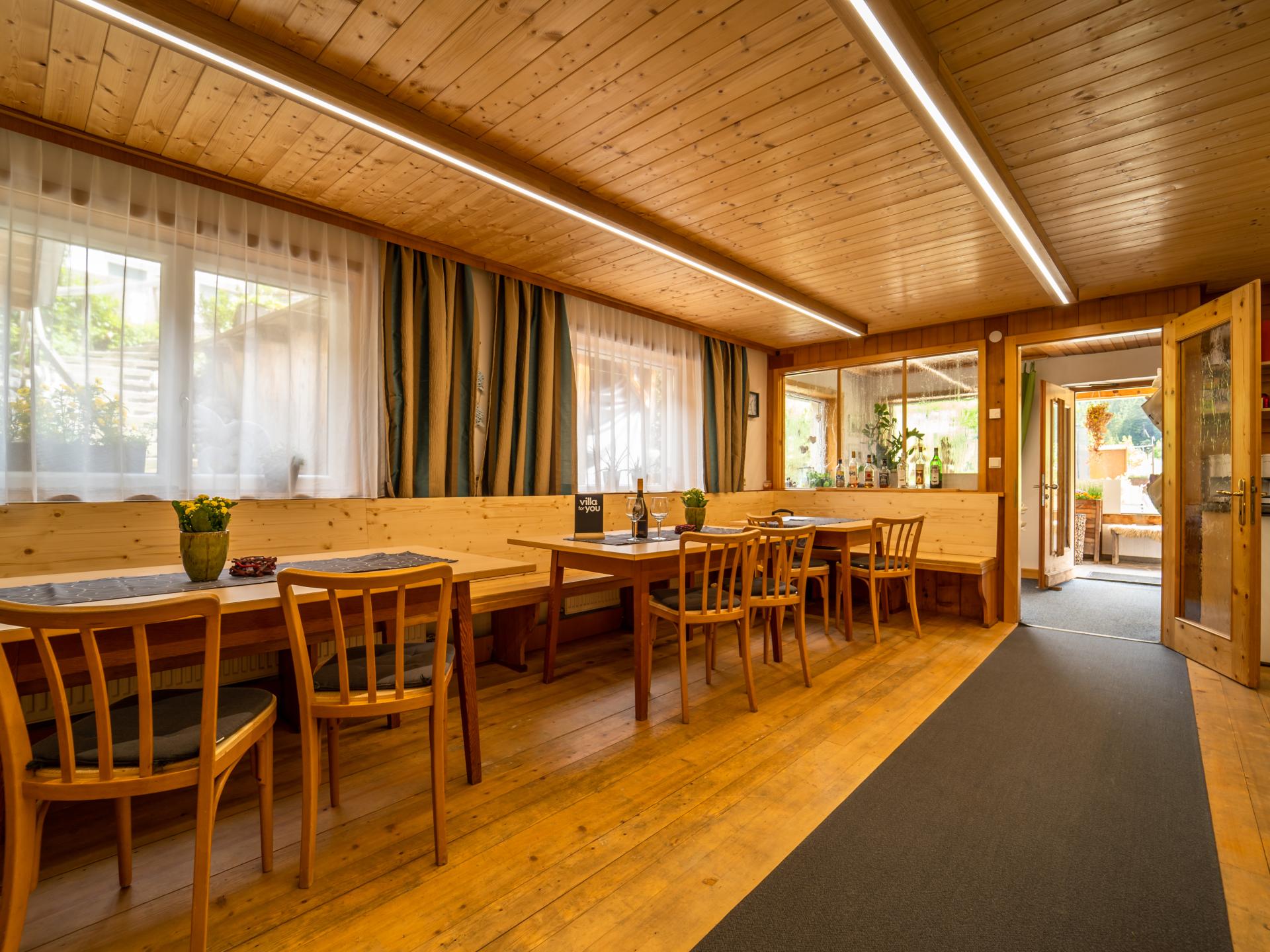 Ruim appartement voor 12 personen direct aan de skipiste in Klösterle - foto 2