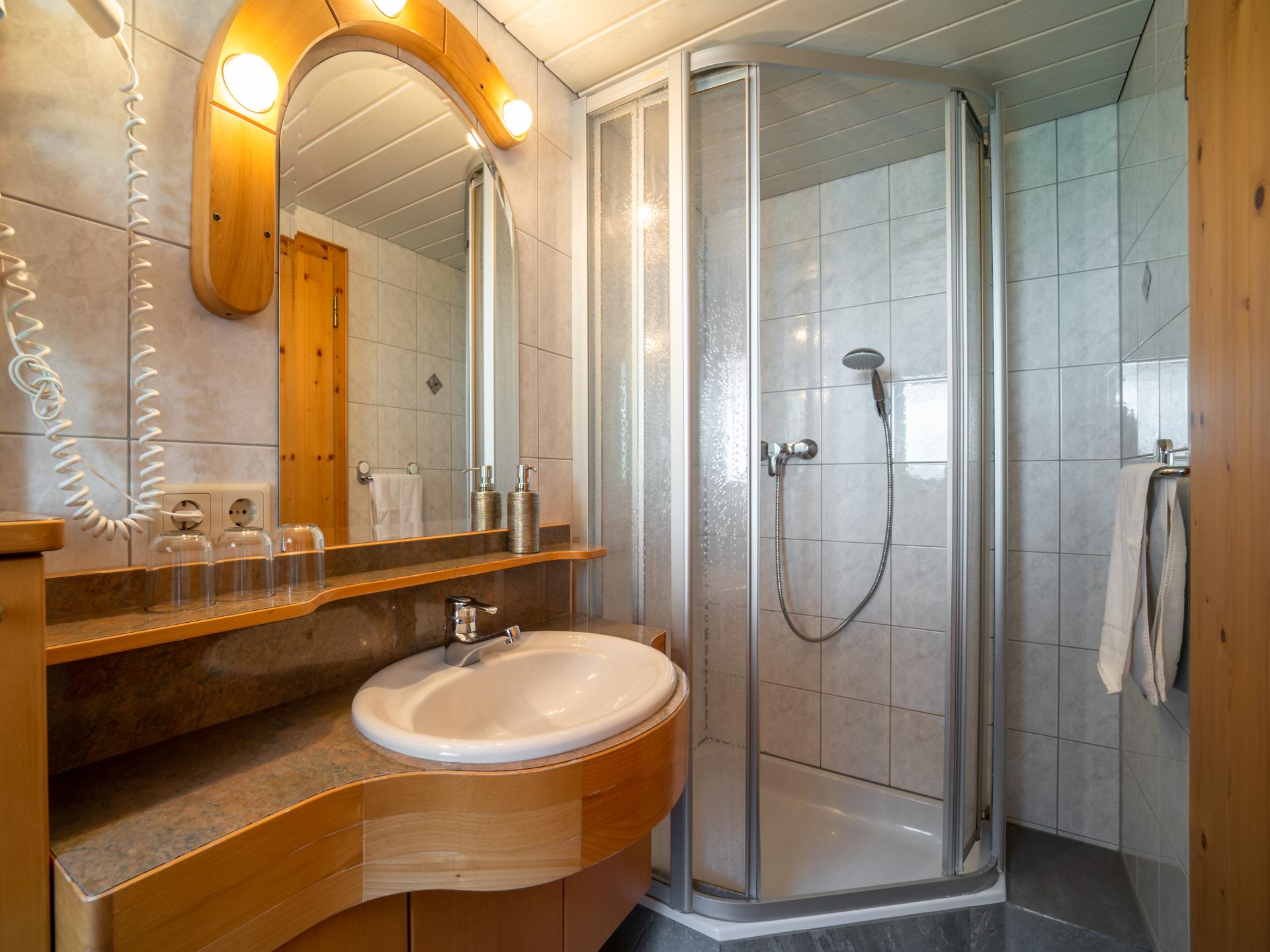 Ruim groepsappartement direct aan de piste in Klösterle, Arlberg - foto 11