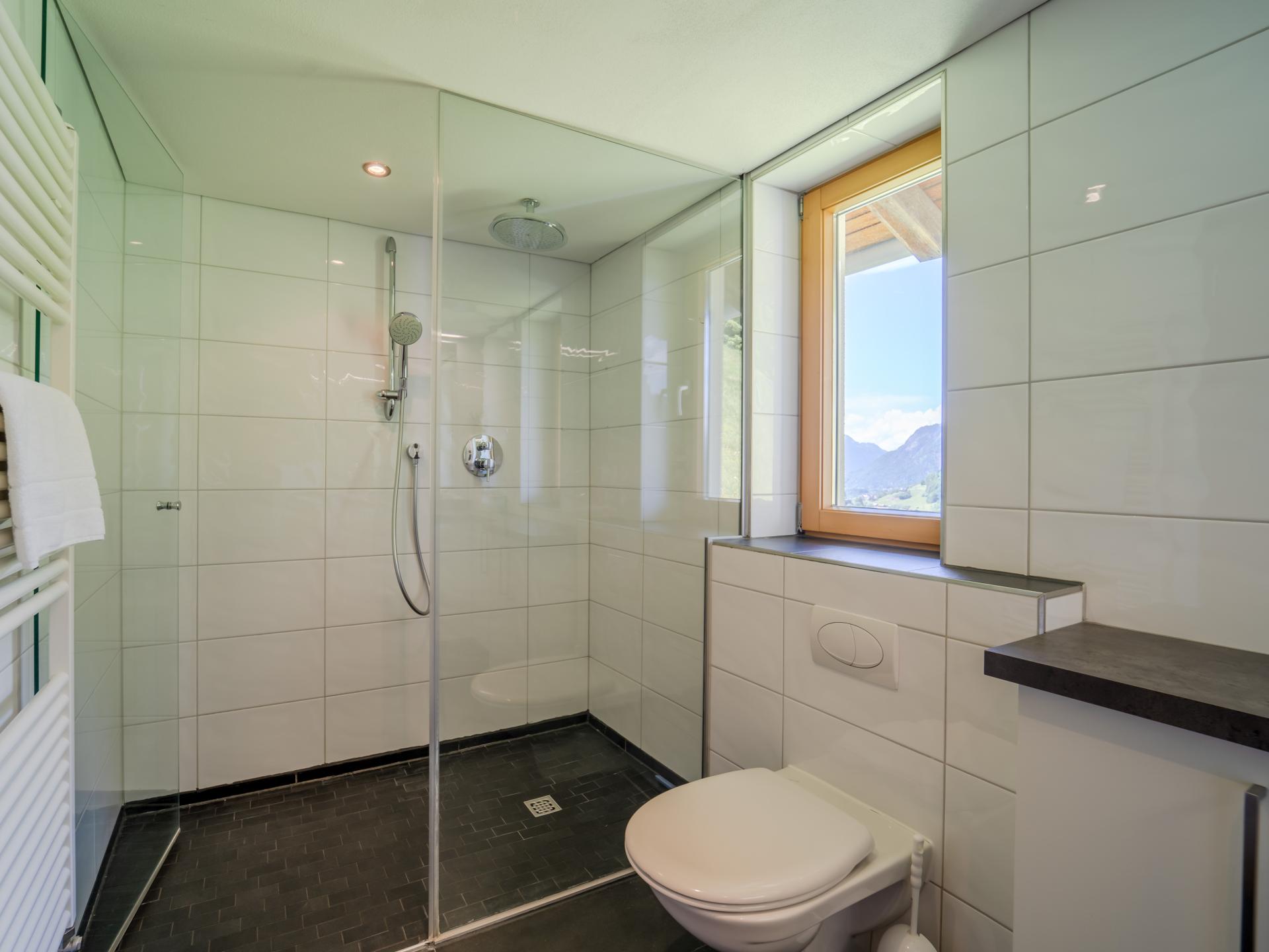 Ruim groepsappartement direct aan de piste in Klösterle, Arlberg - foto 16