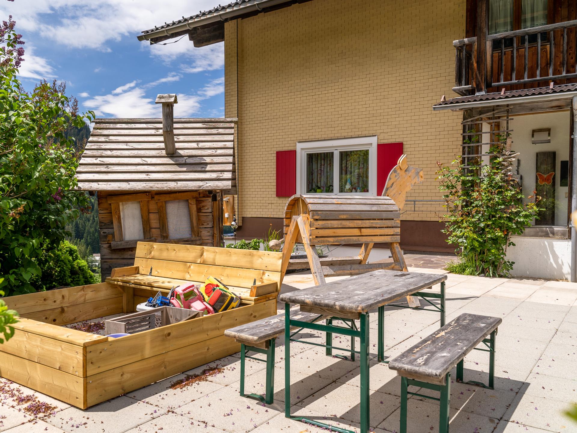 Ruim groepsappartement direct aan de piste in Klösterle, Arlberg - foto 32