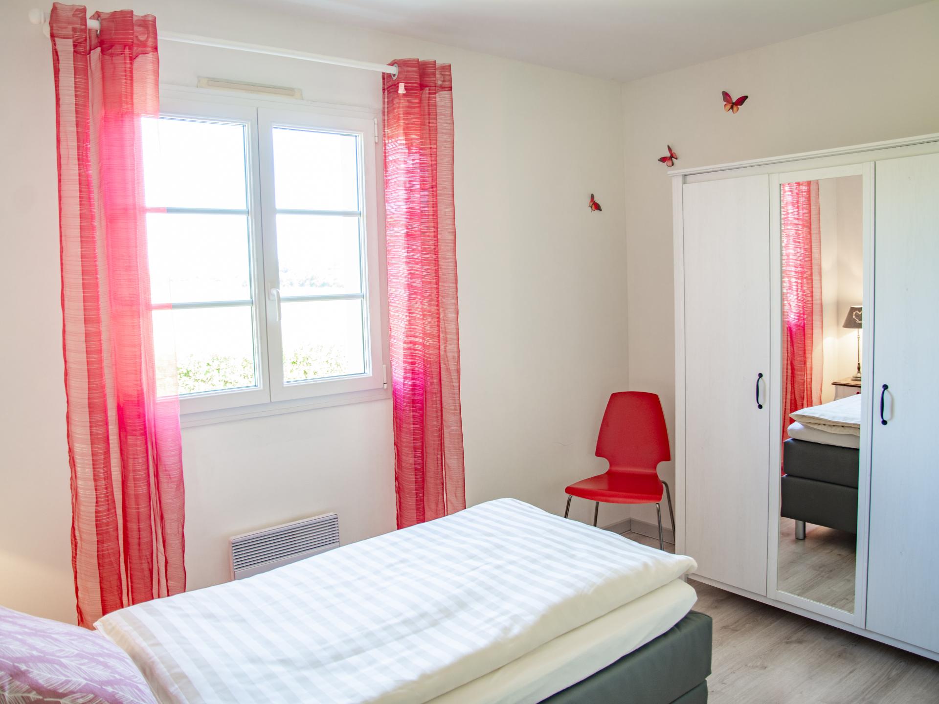 Vrijstaand vakantiehuis met privézwembad in Montaigu de Quercy - foto 28