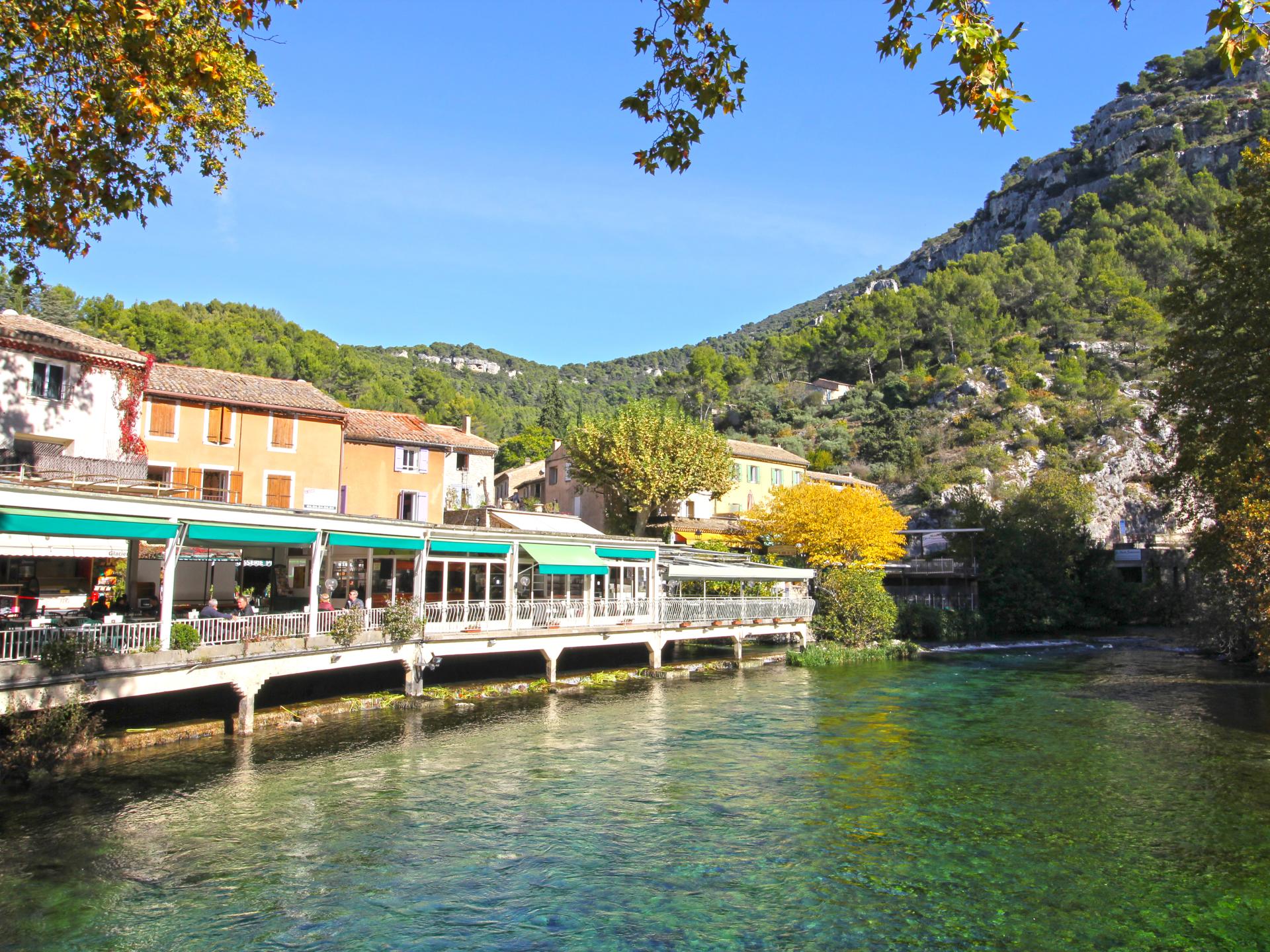 Moderne gîte met zwembad in L'Isle-sur-la-Sorgue - foto 22