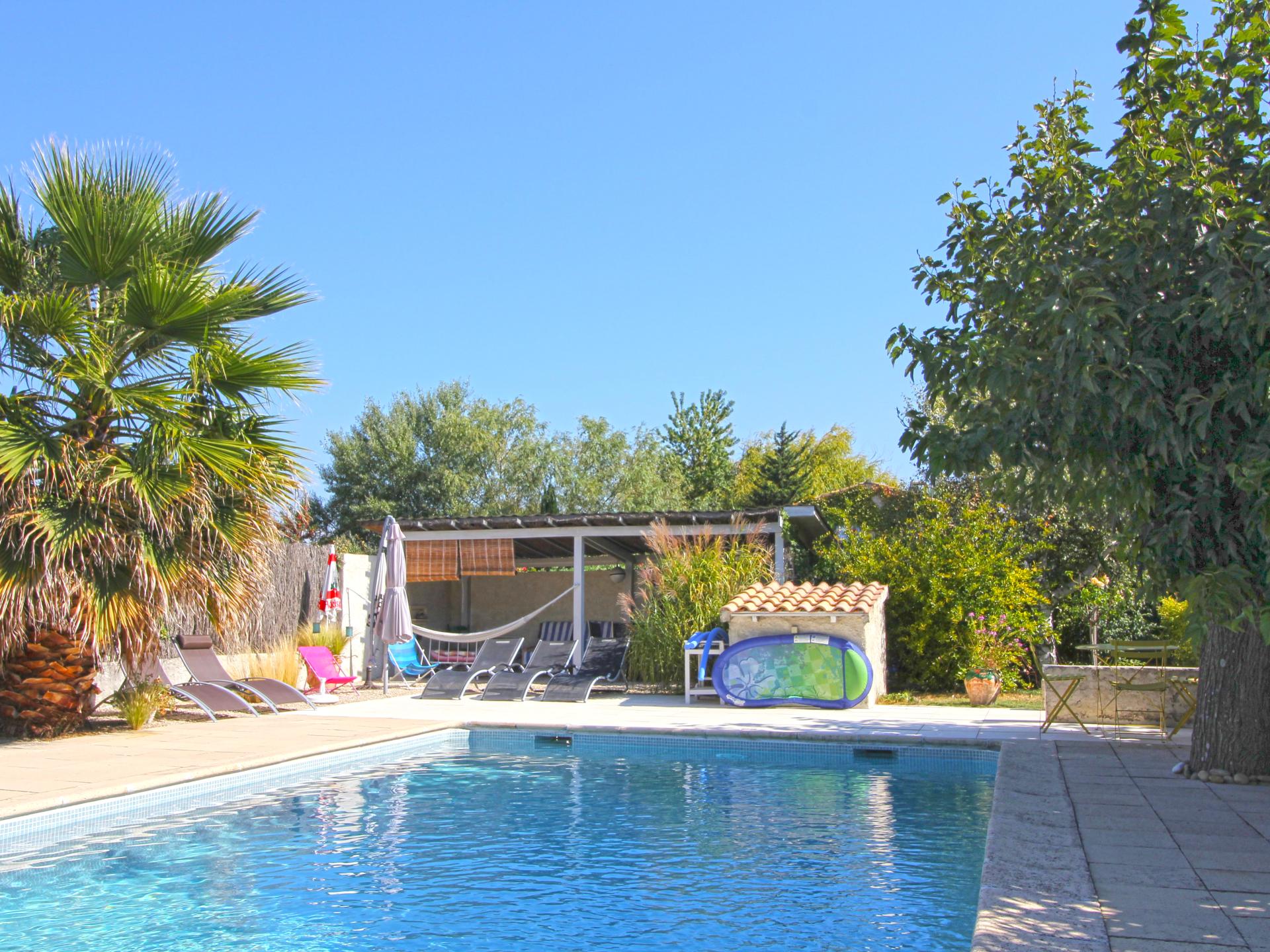 Moderne gîte met zwembad in L'Isle-sur-la-Sorgue - foto 15