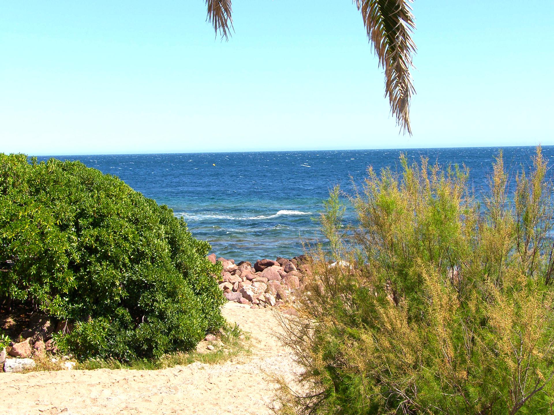 Vrijstaand vakantiehuis in Fréjus met gemeenschappelijk zwembad - foto 35