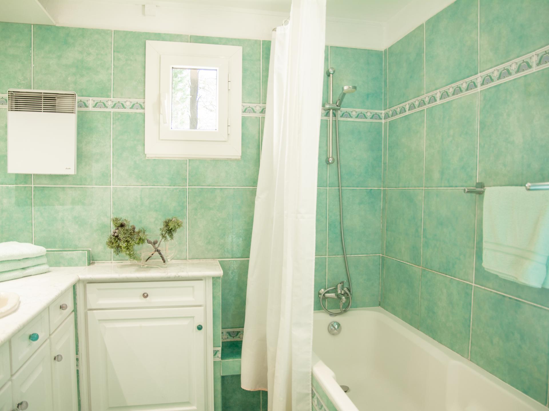 Vrijstaand vakantiehuis in Fréjus met gemeenschappelijk zwembad - foto 17