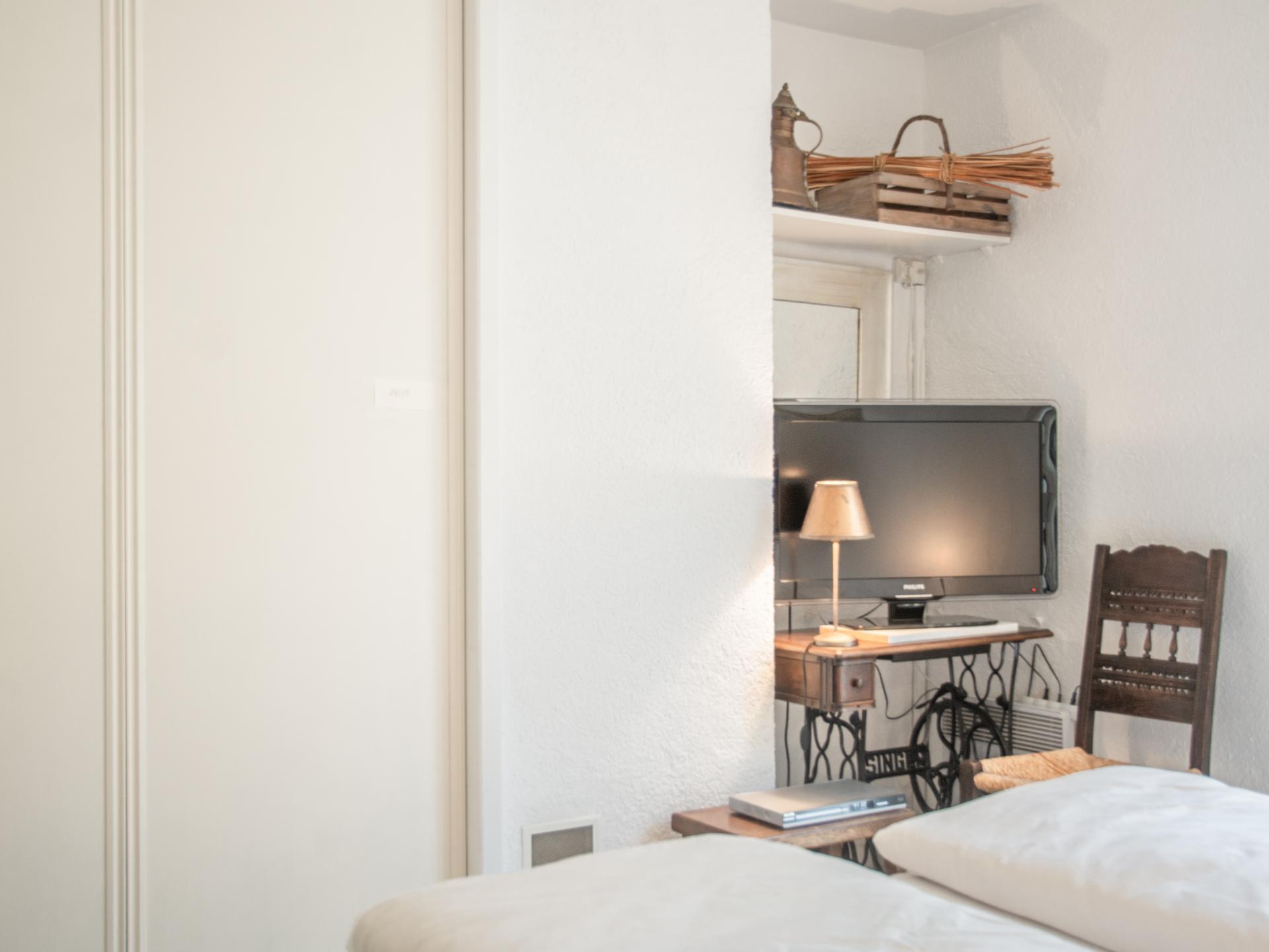 Vrijstaand vakantiehuis in Fréjus met gemeenschappelijk zwembad - foto 16