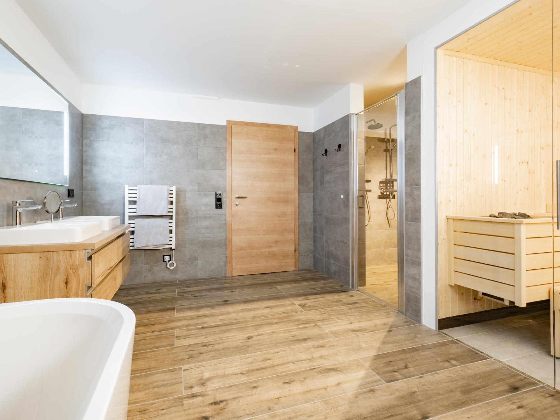 Luxe chalet met hottub en sauna, 50m van de skipiste in Steiermark - foto 24