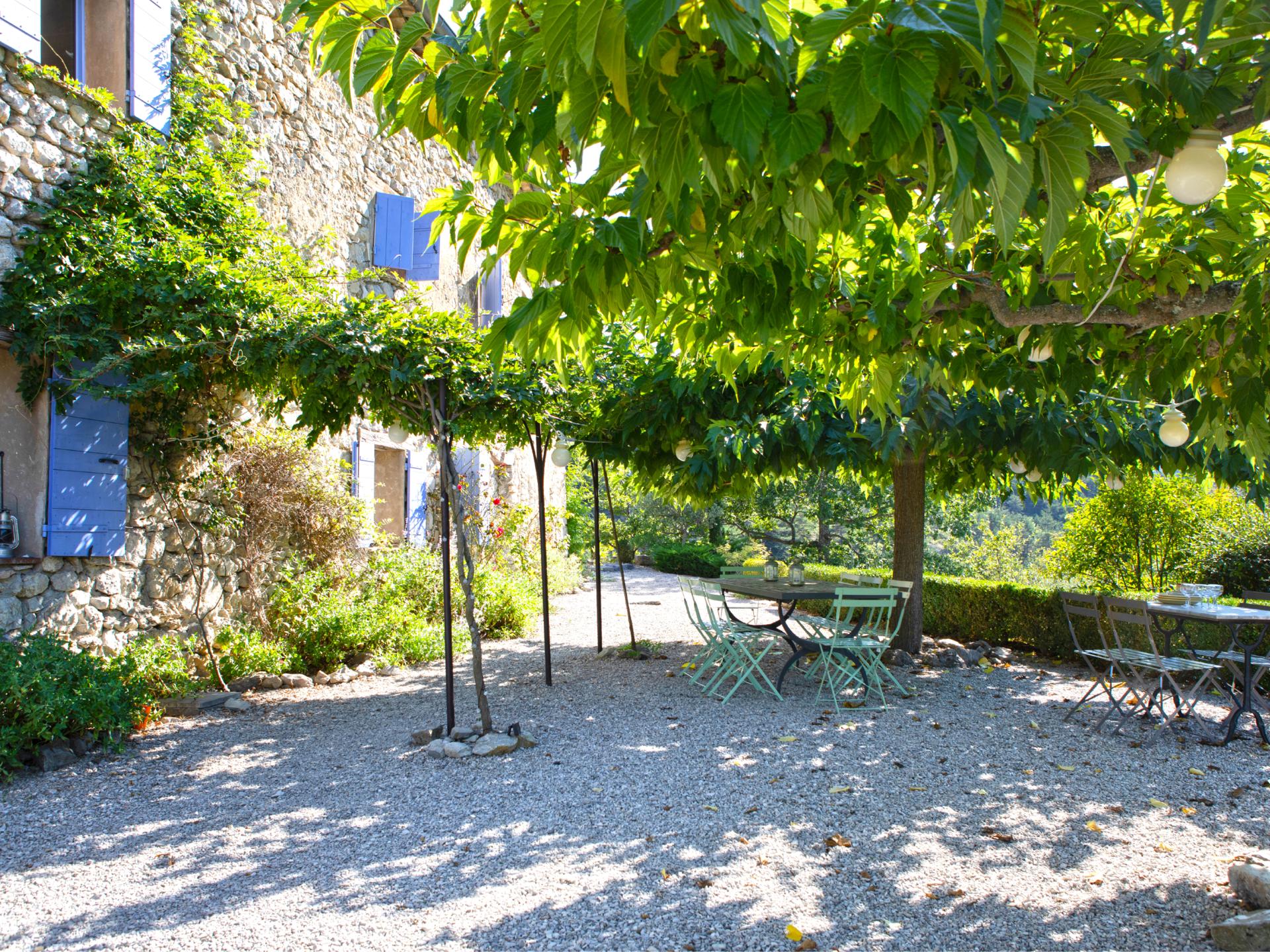 Authentiek landhuis met verwarmd zwembad en panoramisch uitzicht in Montaulieu - foto 8