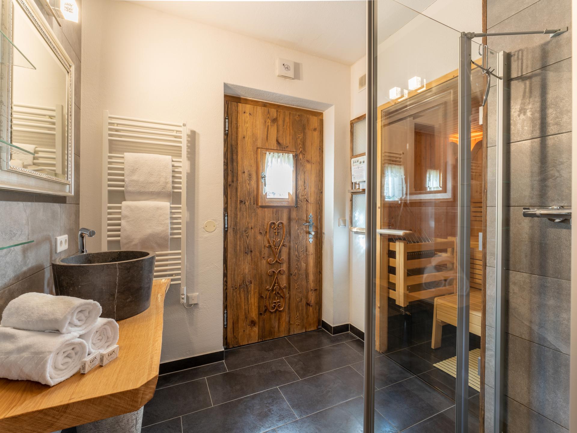 Chic vakantiehuis met sauna op 650m van de Wildkogelbahn | 8 pers. - foto 21