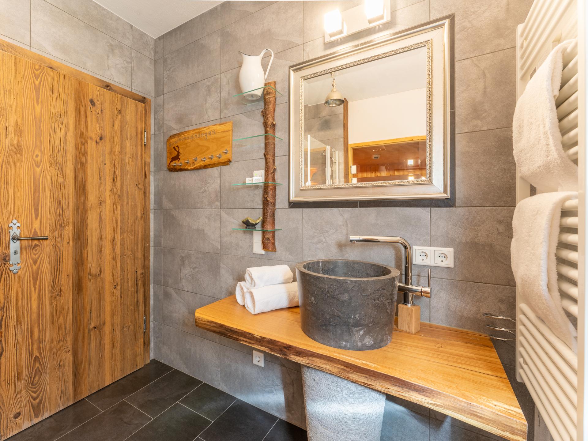 Chic vakantiehuis met sauna op 650m van de Wildkogelbahn | 8 pers. - foto 16