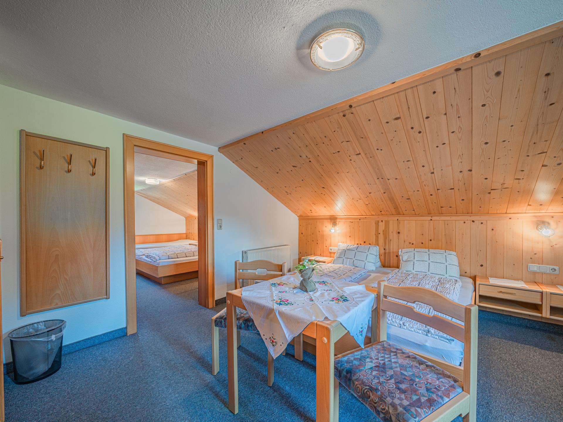 Sprookjesachtig landhuis voor 18 personen direct aan de skipiste in Neukirchen - foto 32