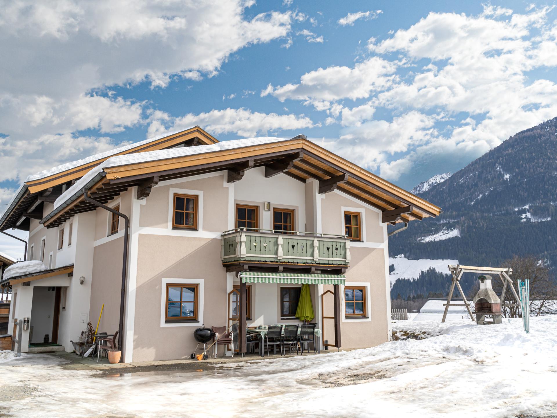 Sprookjesachtig landhuis voor 18 personen direct aan de skipiste in Neukirchen - foto 35
