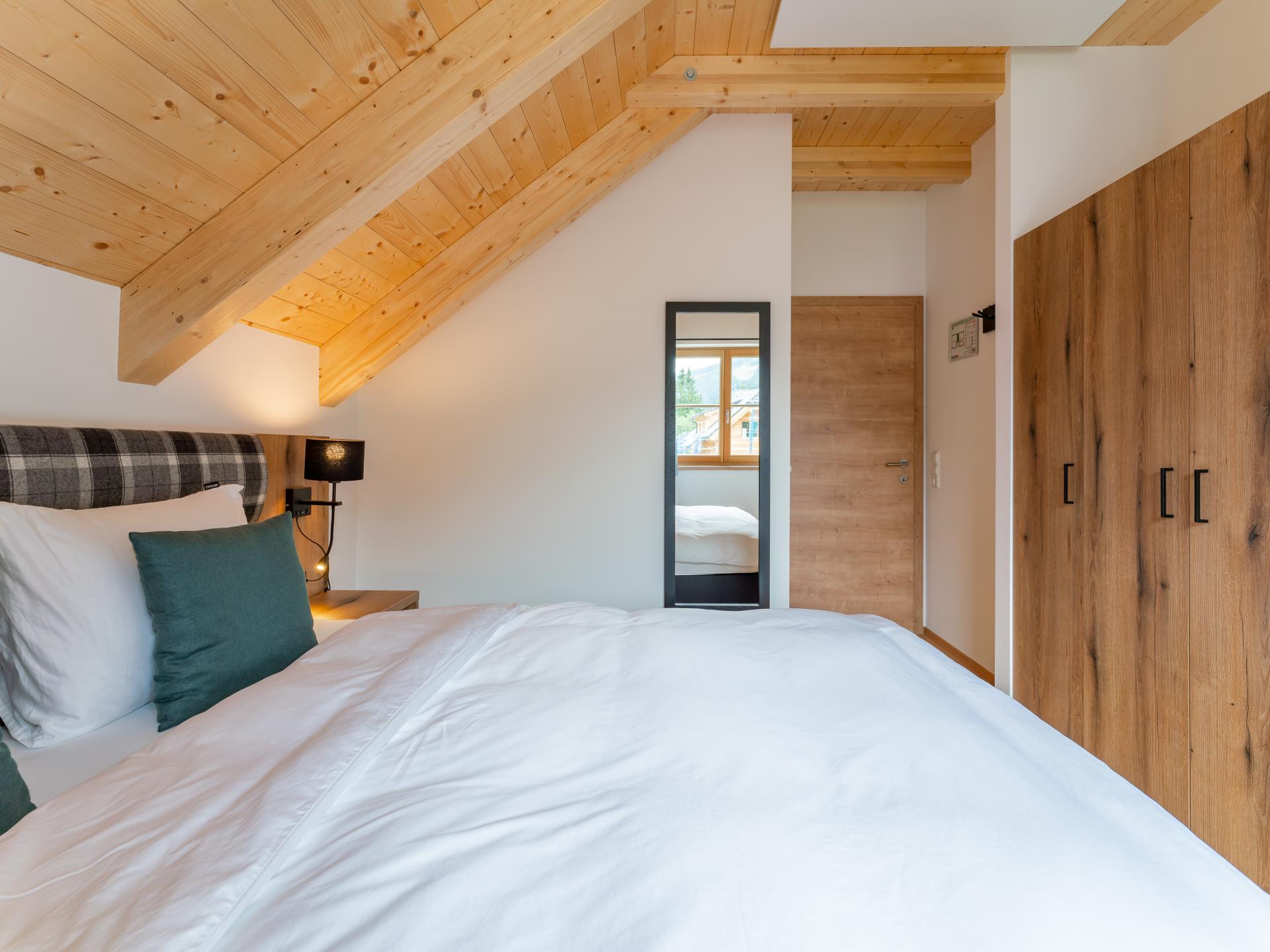 Vrijstaand chalet met sauna en hottub direct aan de piste in Donnersbachwald - foto 31