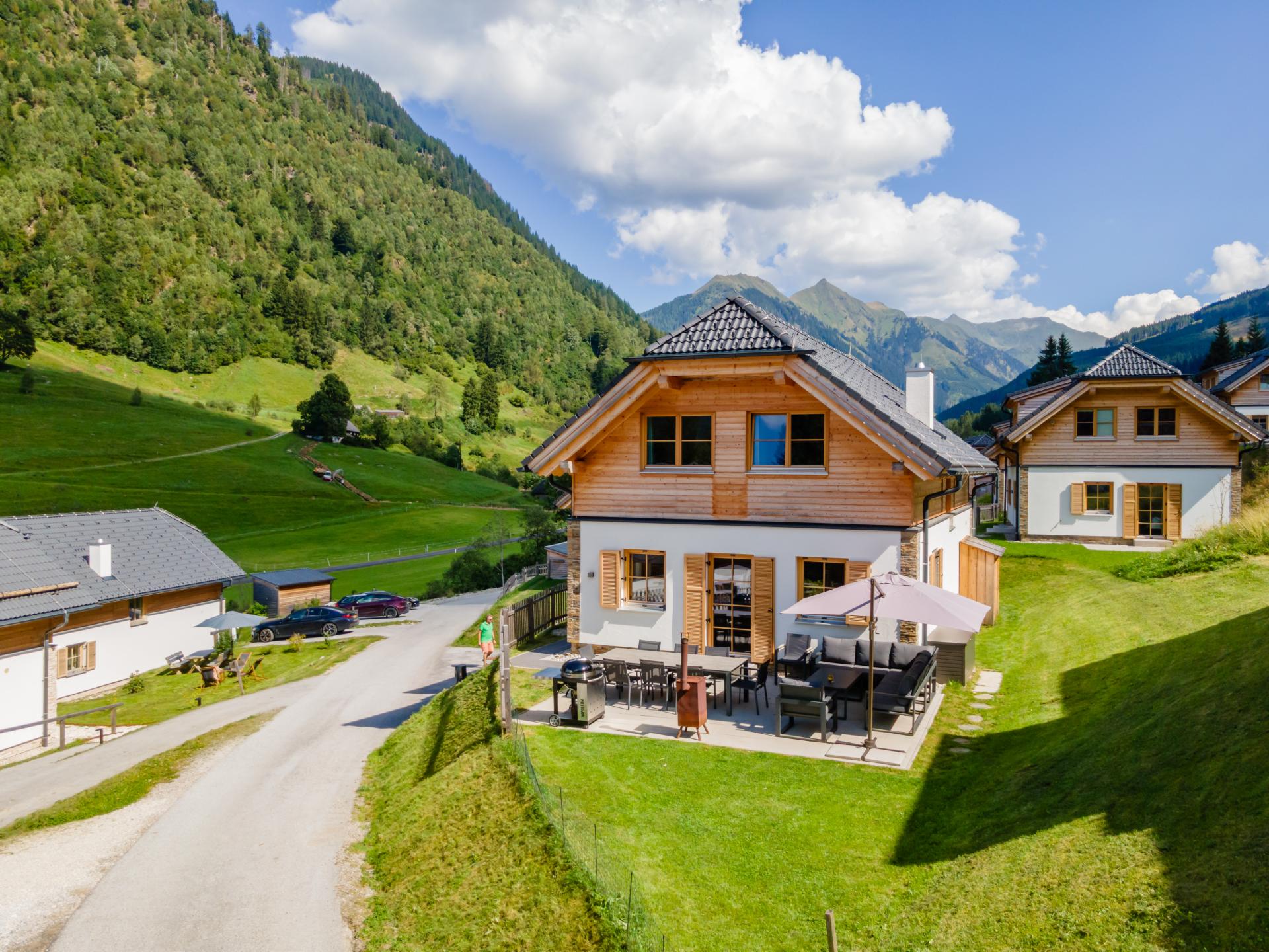 Vrijstaand chalet met sauna en hottub direct aan de piste in Donnersbachwald - foto 35