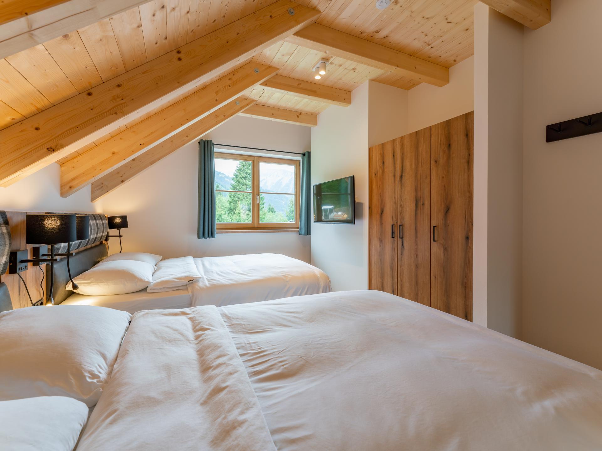 Vrijstaand chalet met sauna en hottub direct aan de piste in Donnersbachwald - foto 22