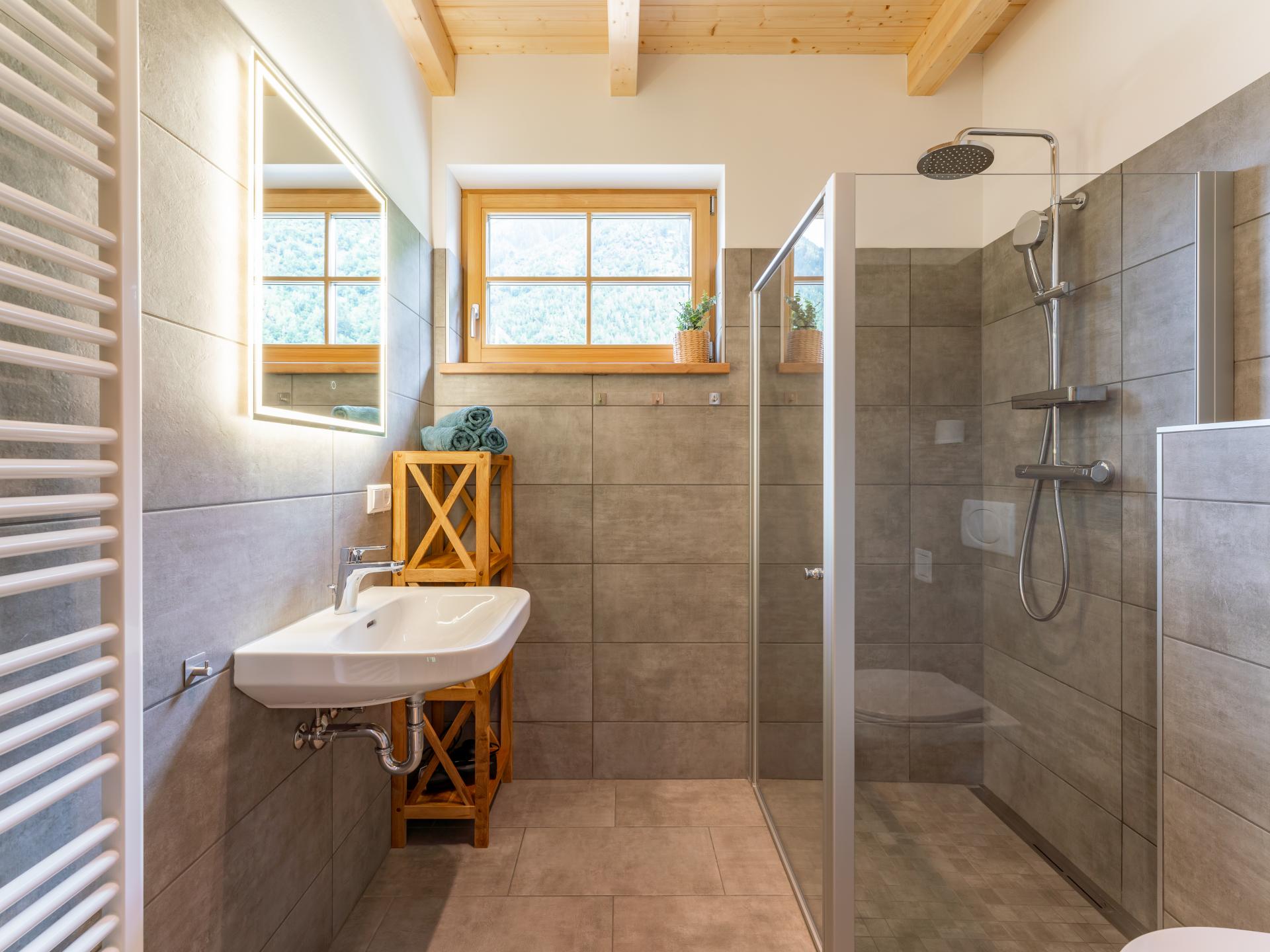 Vrijstaand chalet met sauna en hottub direct aan de piste in Donnersbachwald - foto 23