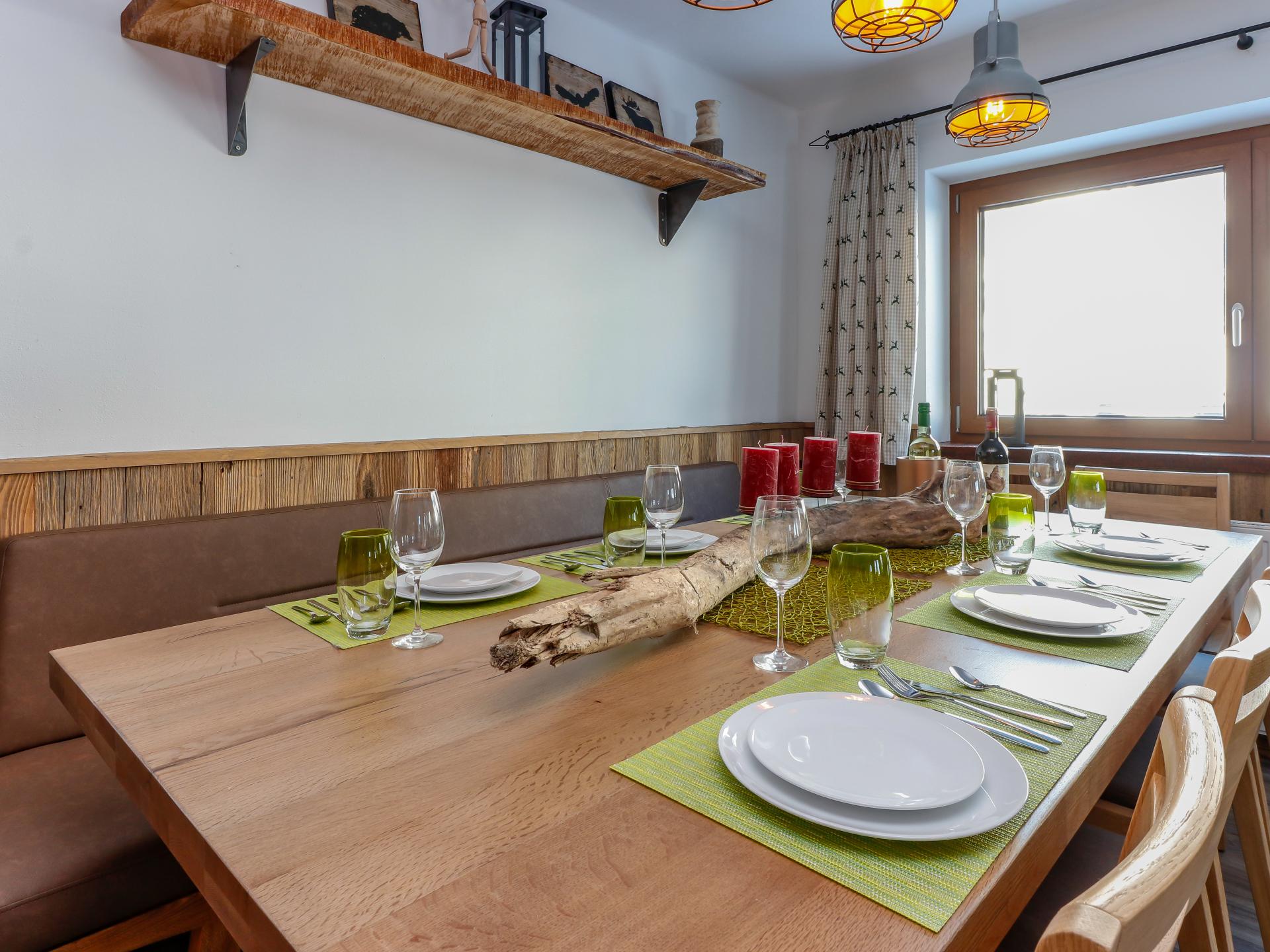 Groots ski-in/ski-out huis in Rauris voor 21 personen met balkon - foto 12