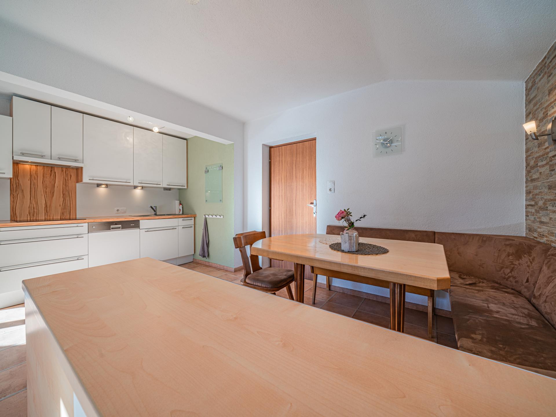 Ruim appartement voor 8 personen, 300 meter van de skilift in Neukirchen - foto 9