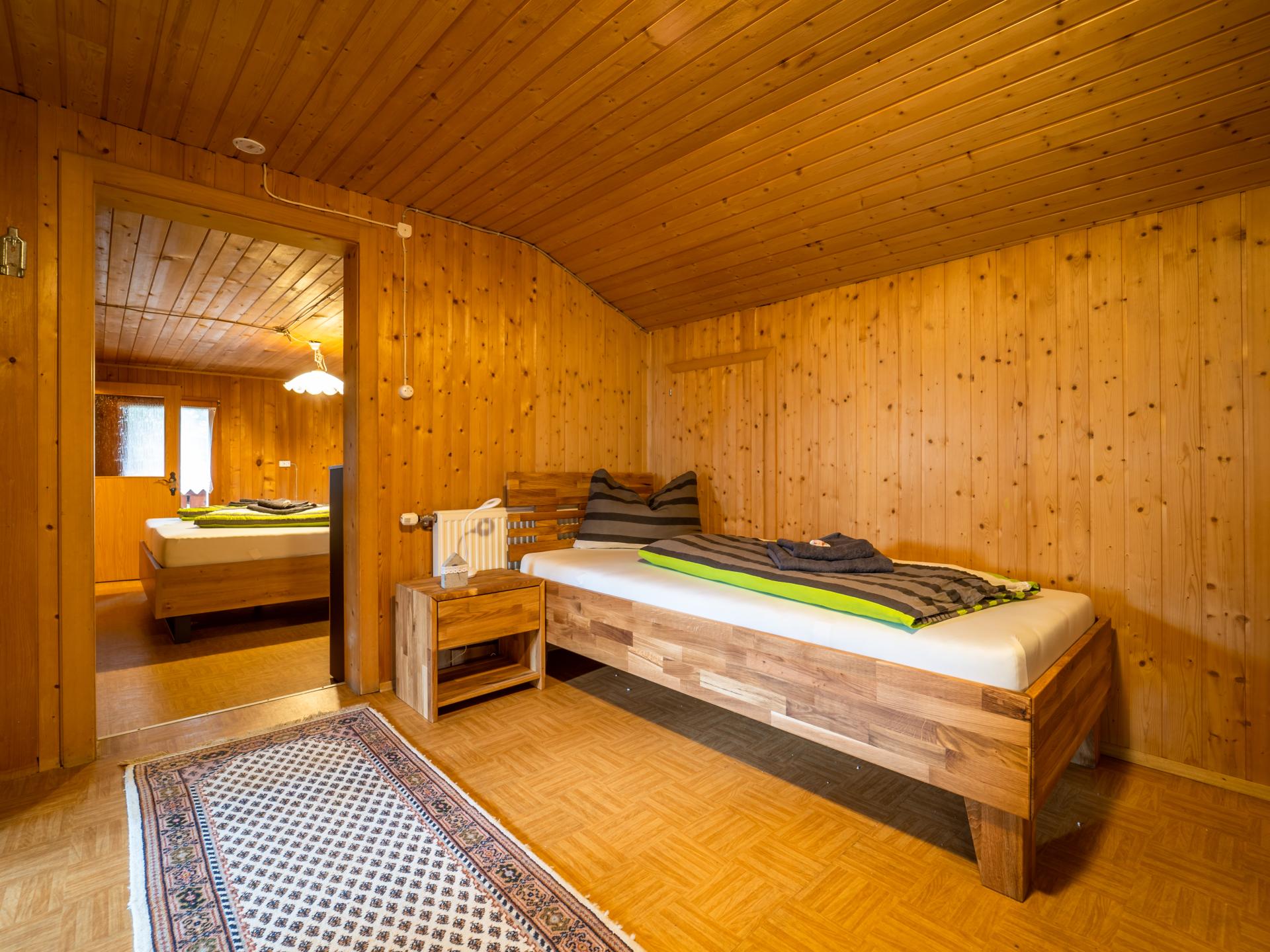 200 jaar oud alpenappartement met tuin en uitzicht in Silbertal - foto 6