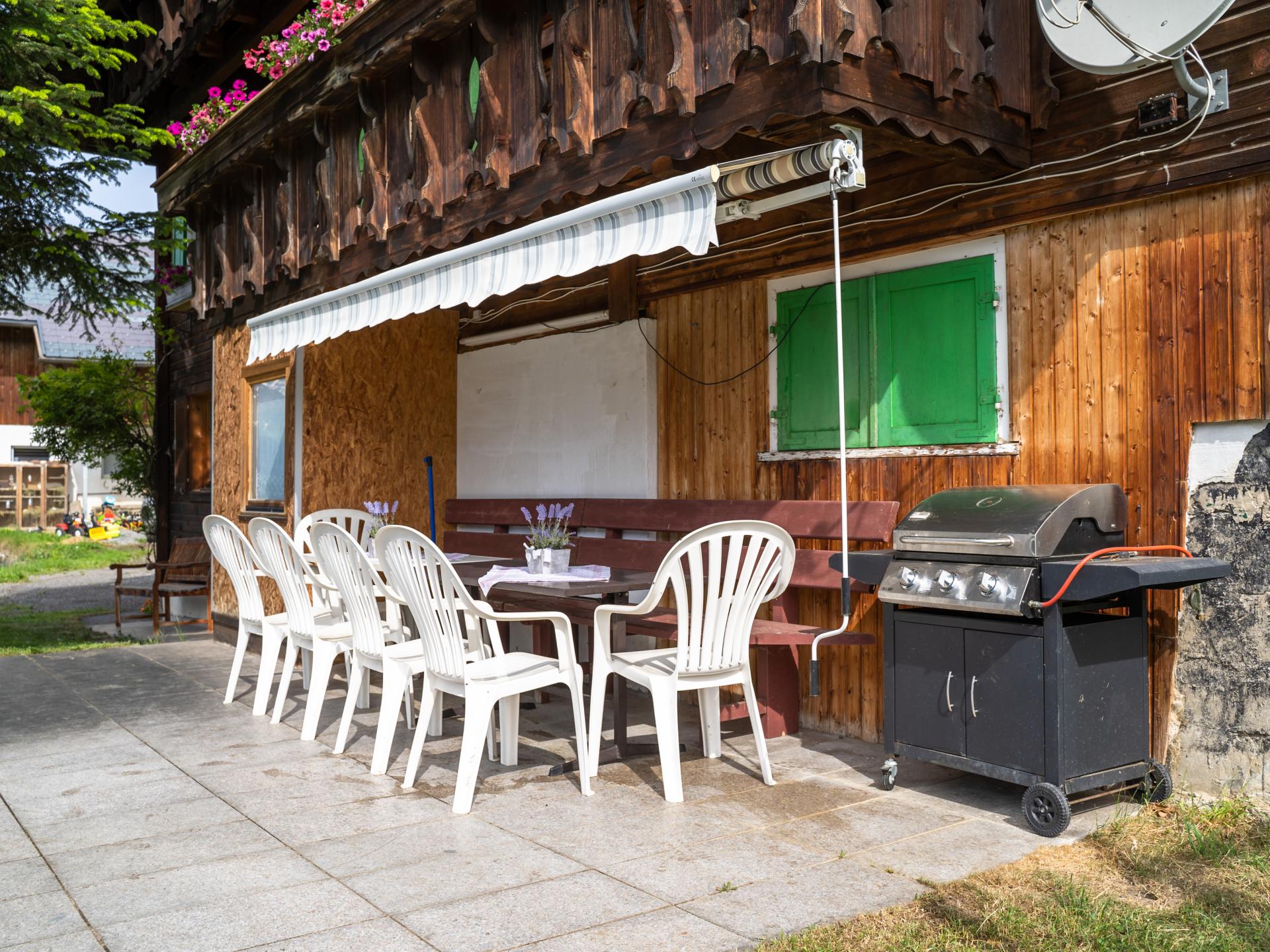 200 jaar oud alpenappartement met tuin en uitzicht in Silbertal - foto 20