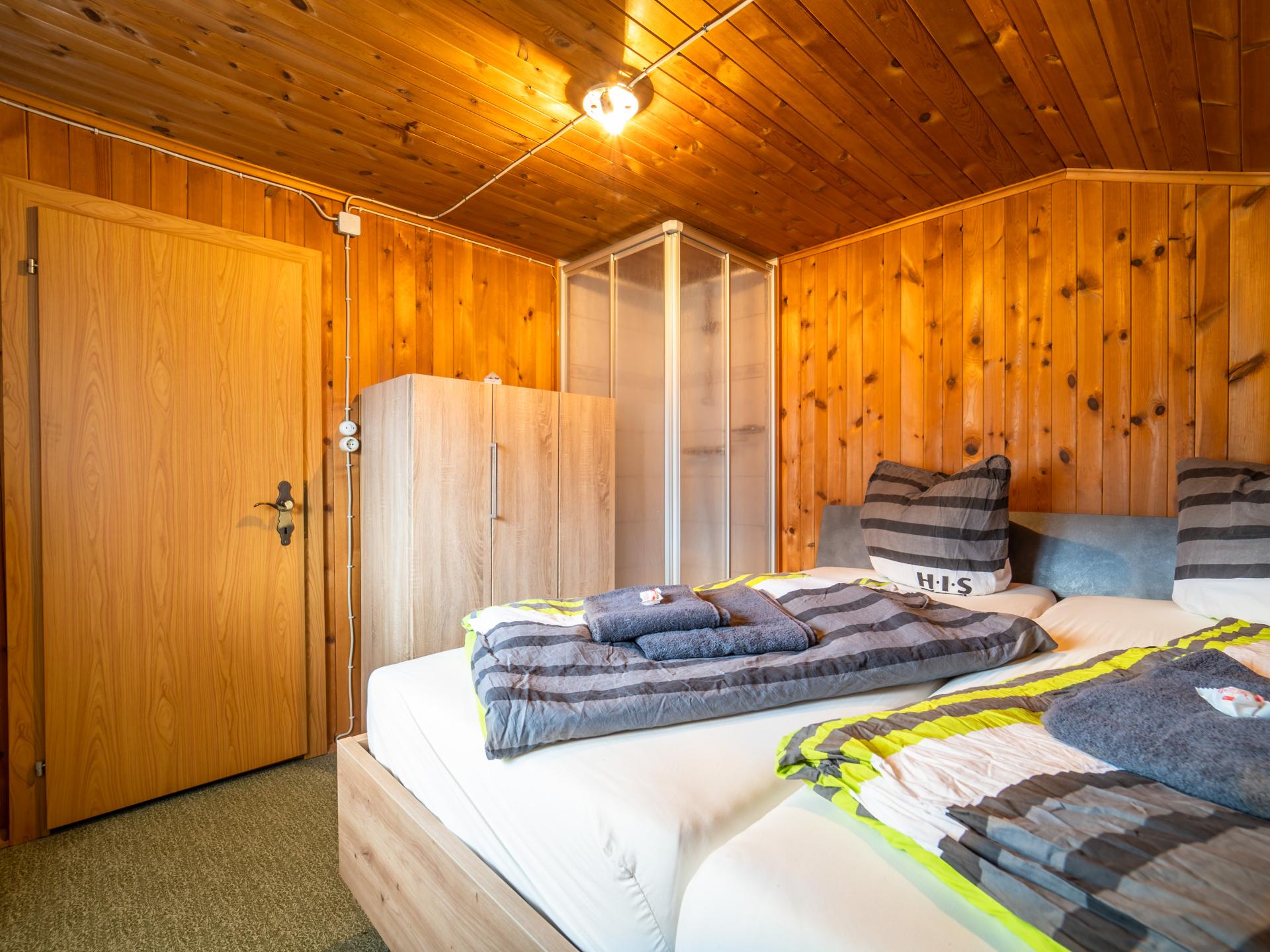 200 jaar oud alpenappartement met tuin en uitzicht in Silbertal - foto 10
