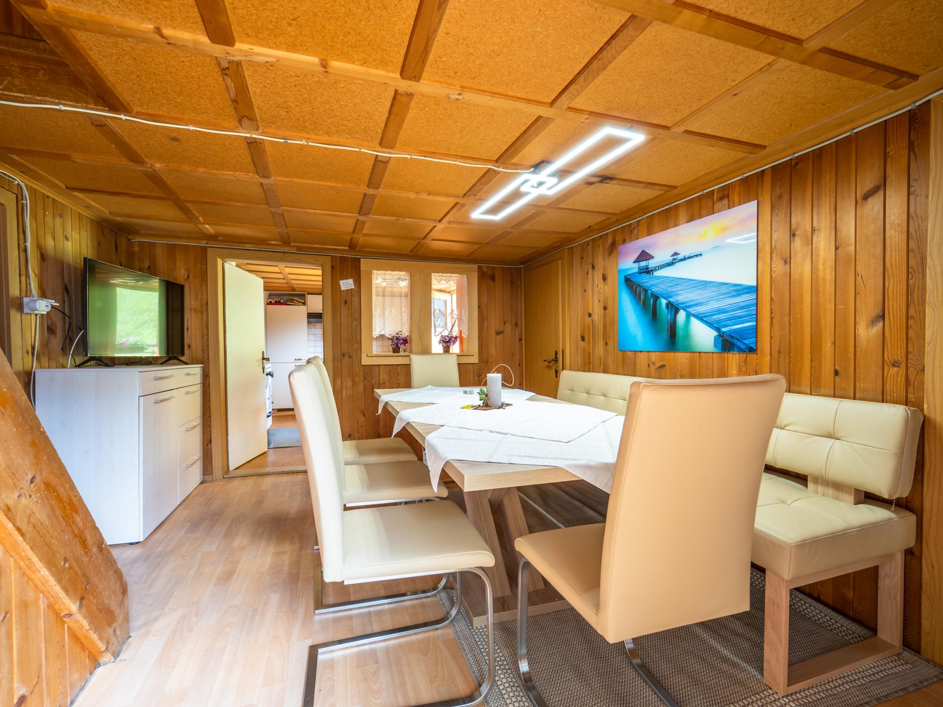 200 jaar oud alpenappartement met tuin en uitzicht in Silbertal - foto 16