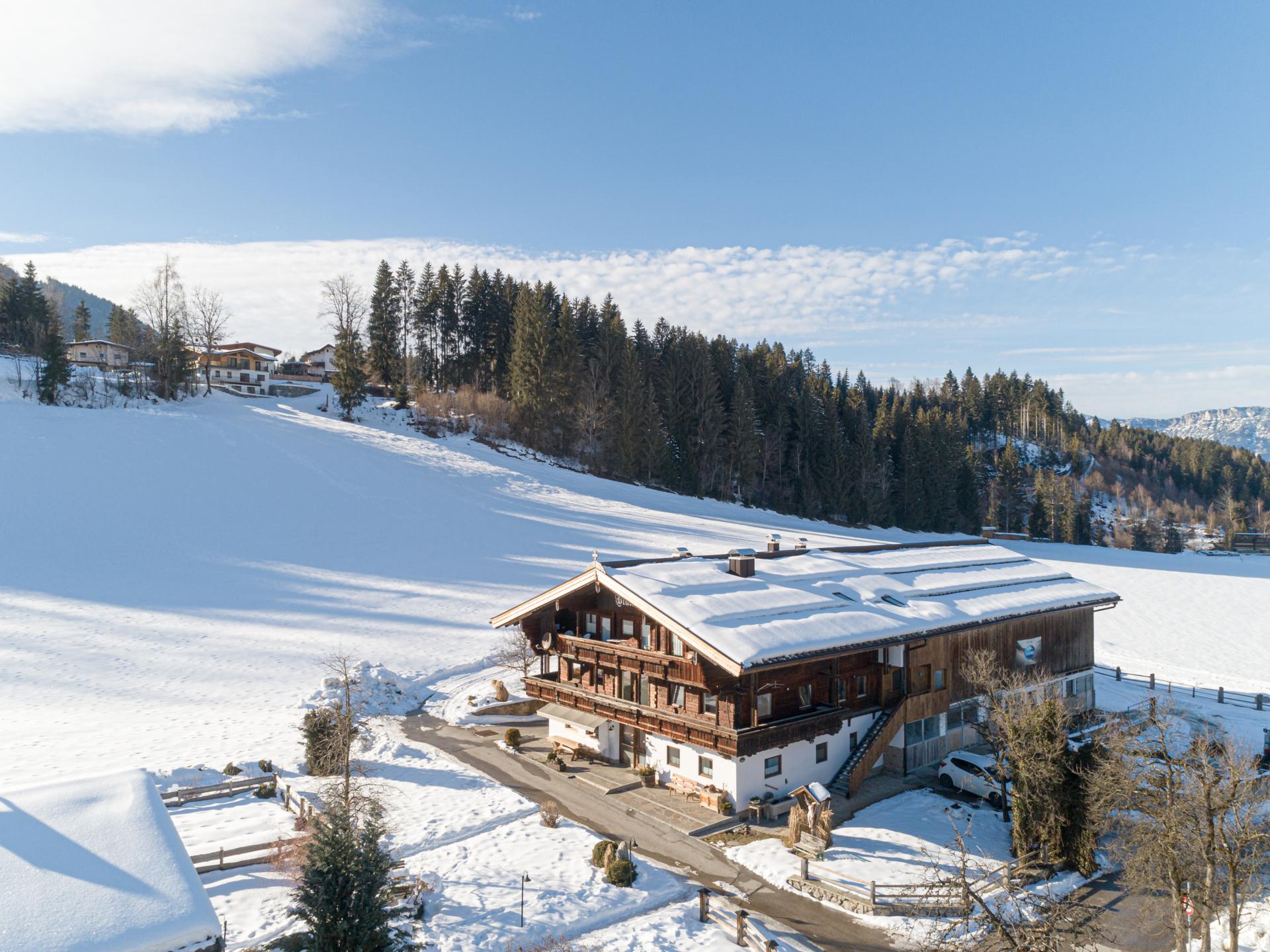 Ruim boerderij-appartement voor 12 personen, 50 meter van de skilift - foto 40
