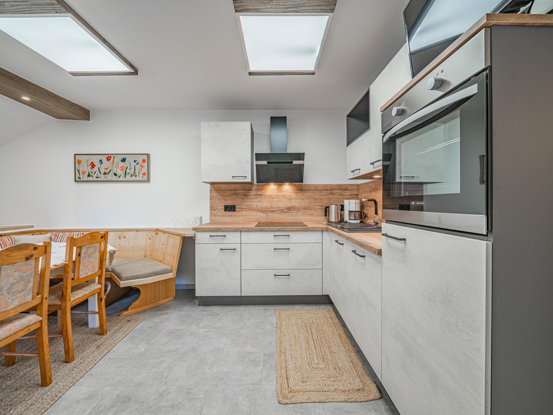 Ruim boerderij-appartement voor 12 personen, 50 meter van de skilift - foto 9