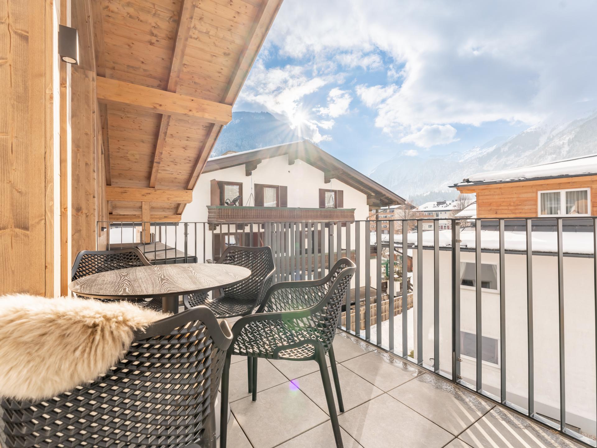 6-persoons penthouse aan de piste in het centrum van Kaprun - foto 28