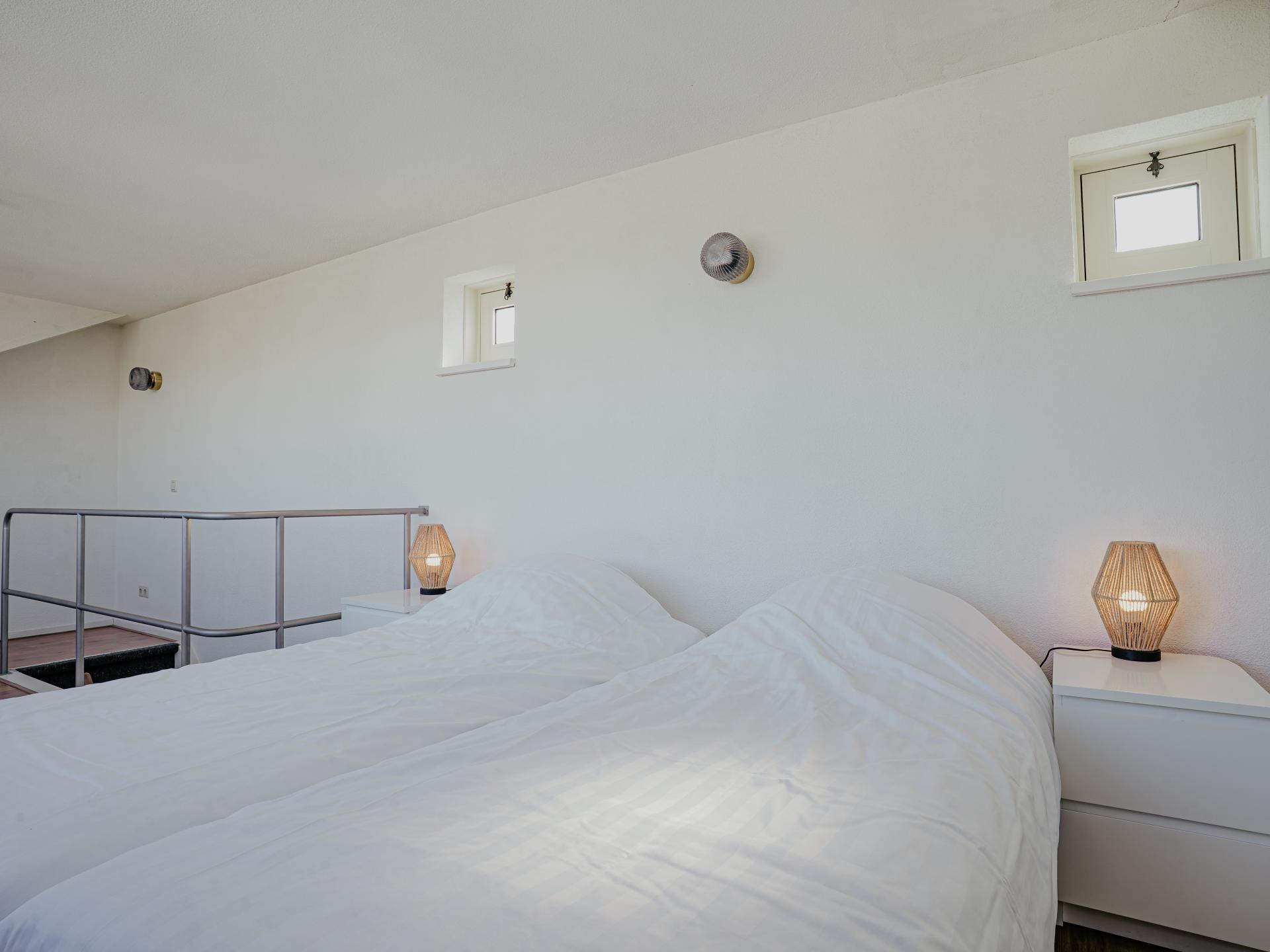 Vakantiehuis in Uitgeest op 800m van centrum aan het meer - foto 17