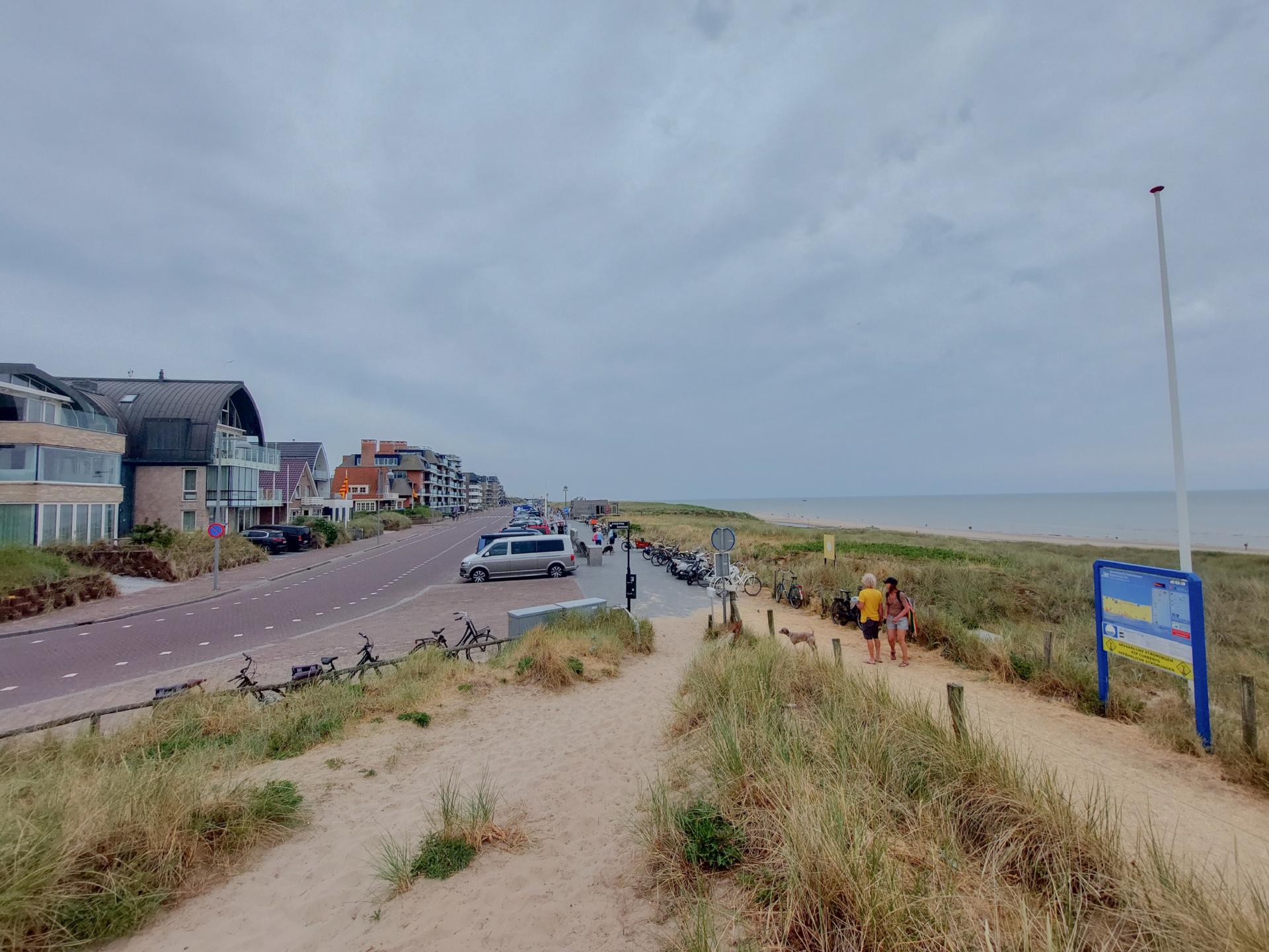 Appartement met panoramisch zeezicht en balkon in hartje Egmond aan Zee - foto 30