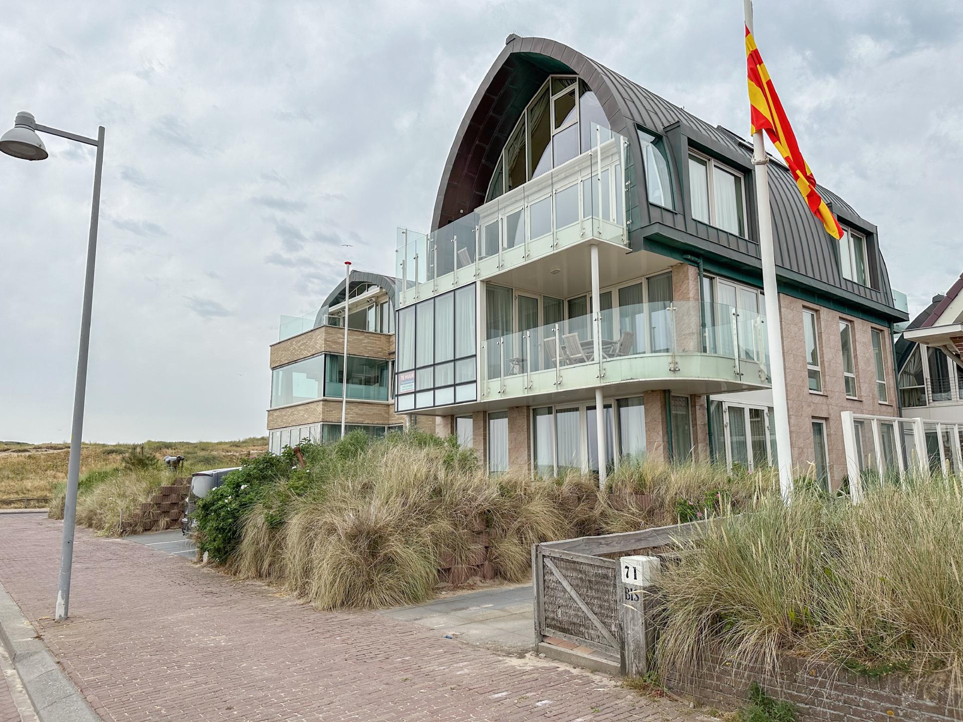Appartement met panoramisch zeezicht en balkon in hartje Egmond aan Zee - foto 2