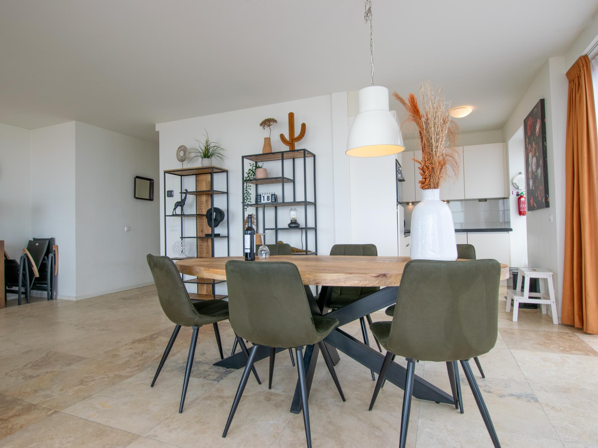 Appartement met panoramisch zeezicht en balkon in hartje Egmond aan Zee - foto 12