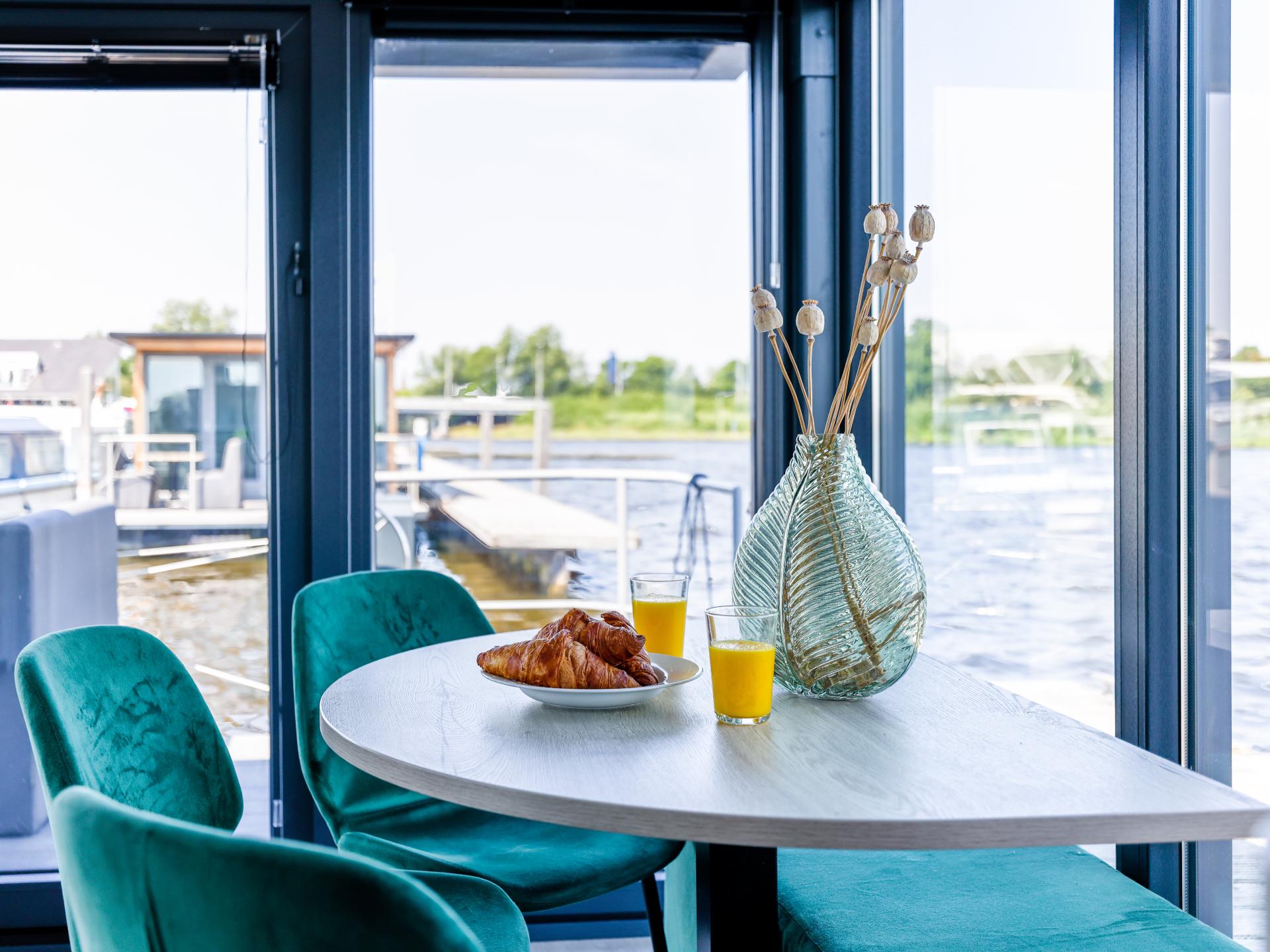 Huisboot met meerzicht en airco op vakantiepark in Uitgeest - foto 7