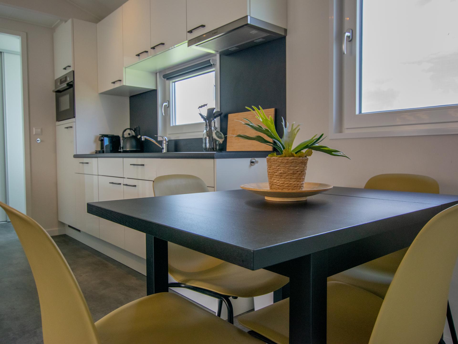 Modern chalet met airco aan de Loosdrechtse Plassen, 4 personen - foto 8