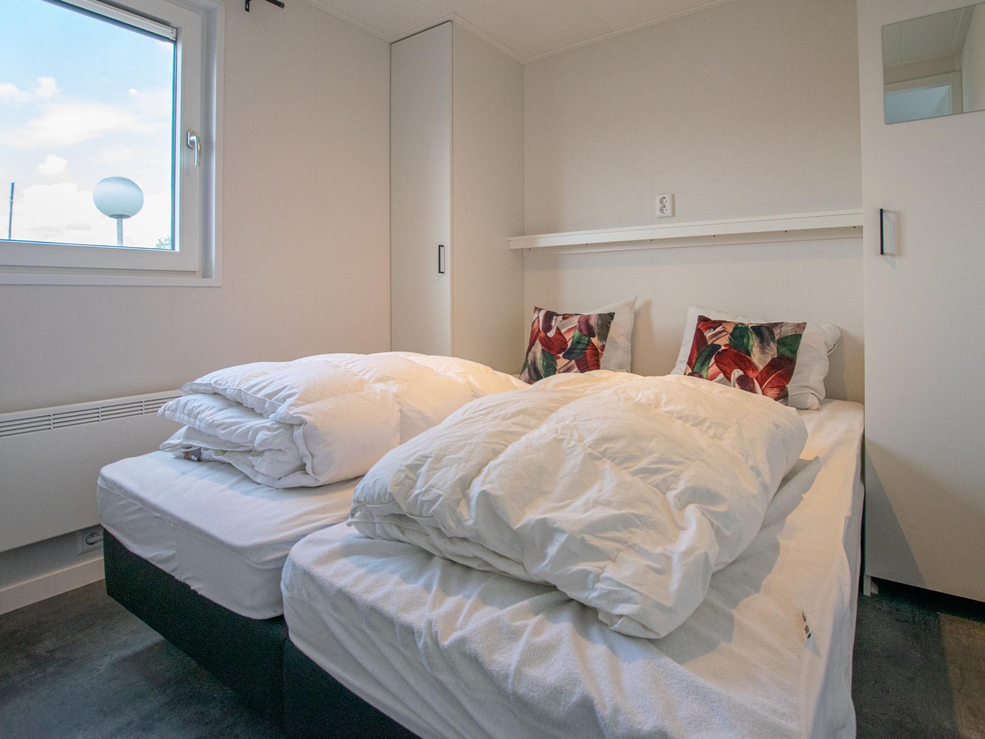 Modern chalet met airco aan de Loosdrechtse Plassen, 4 personen - foto 14