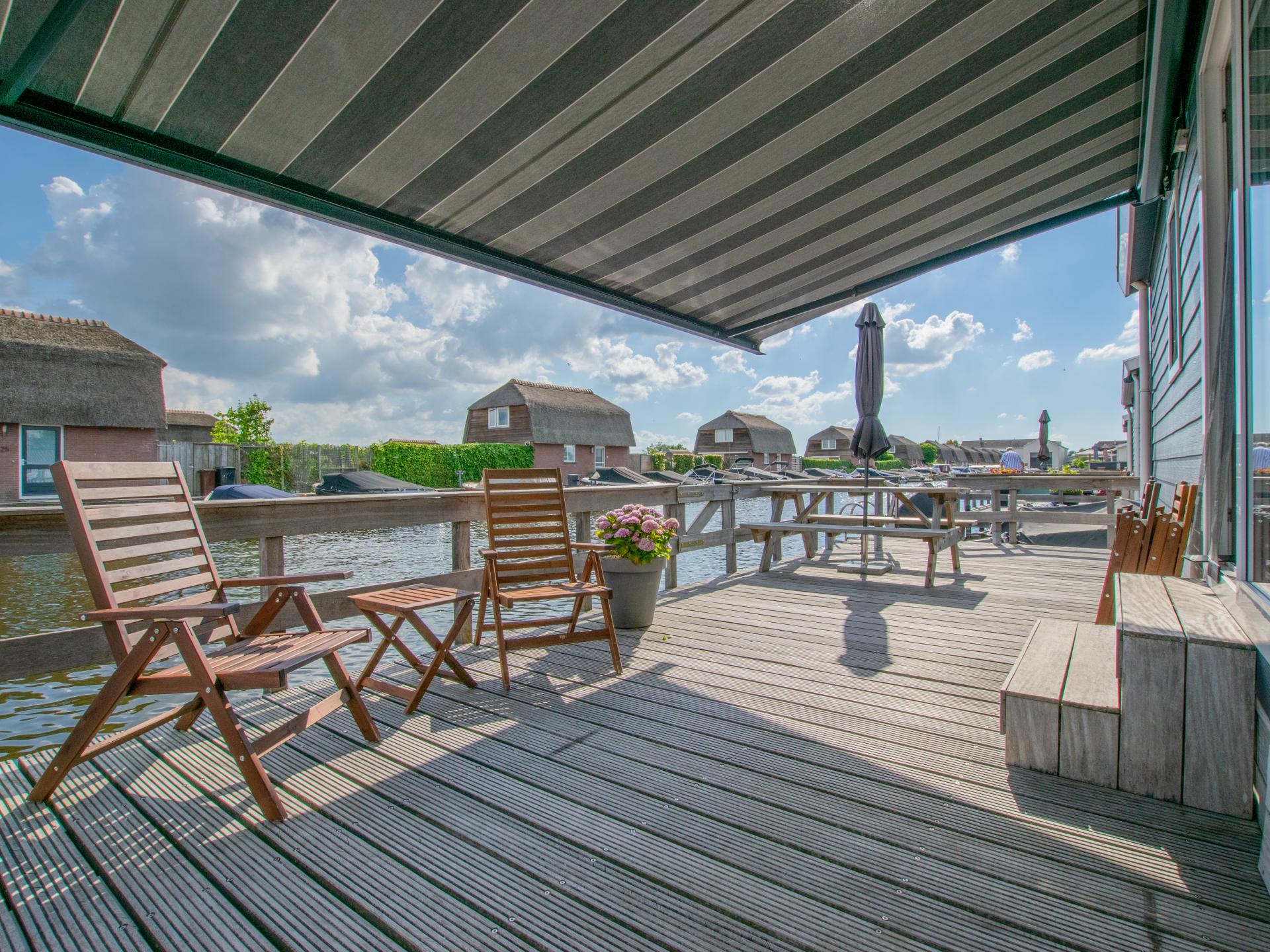 Chalet met zwemtrap aan Loosdrechtse Plassen, 4 persoons - foto 13