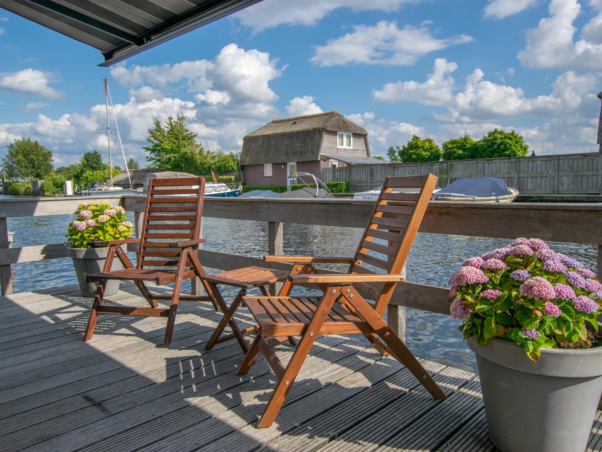 Chalet met zwemtrap aan Loosdrechtse Plassen, 4 persoons - foto 14
