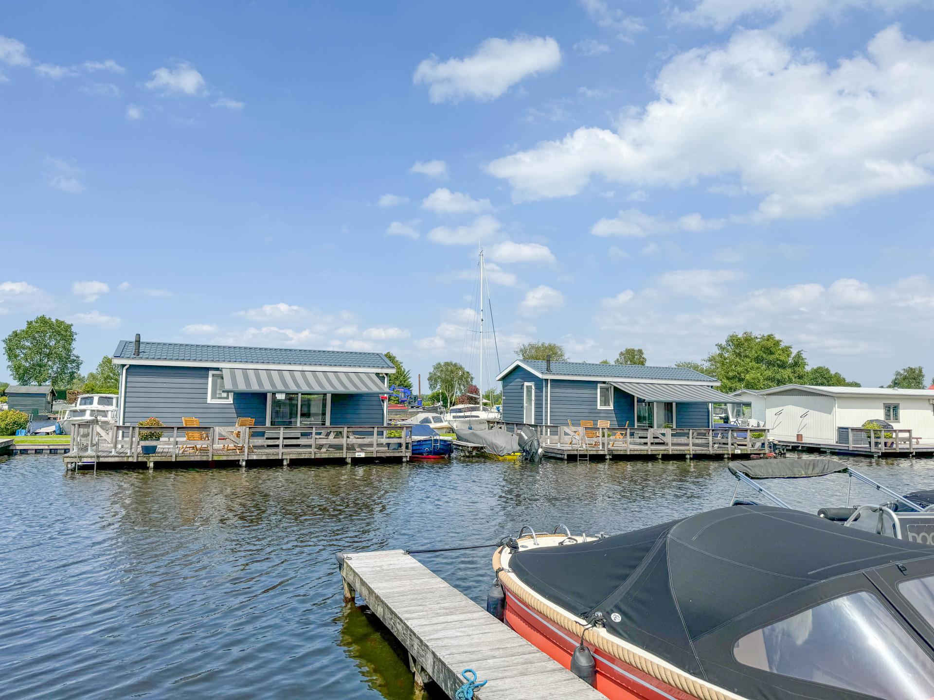 Modern chalet met eigen steiger aan de Loosdrechtse Plassen - foto 23