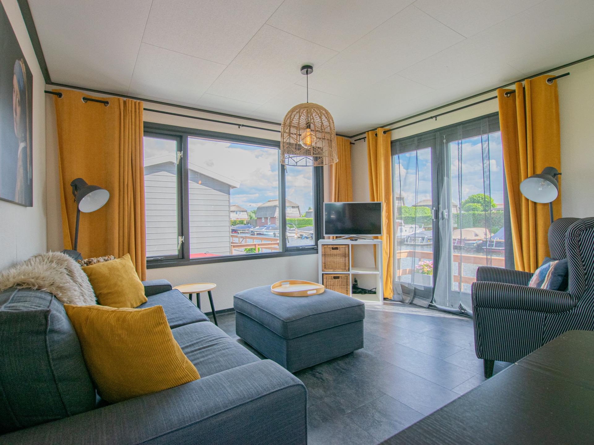Chalet aan het water met aanlegsteiger in Breukelen, 33m², 2 slaapkamers - foto 6